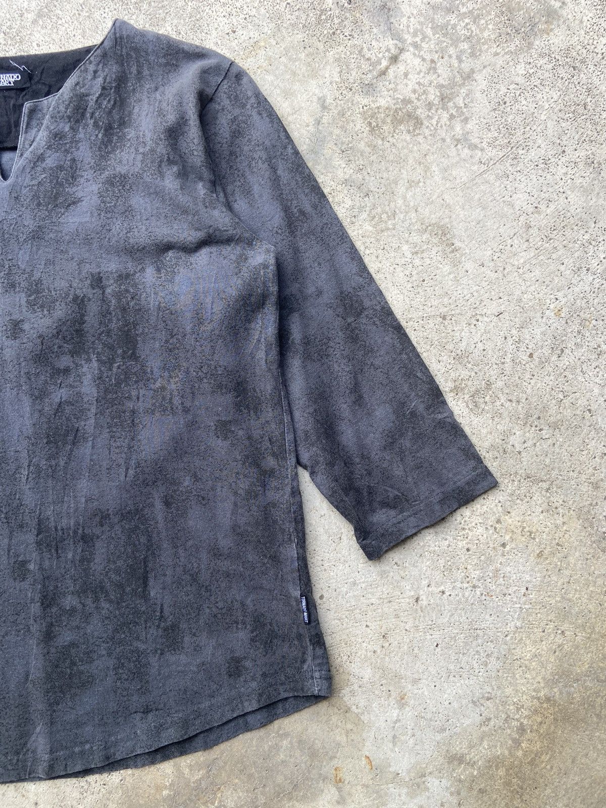 Tornado Mart Vintage 2000’s Tornado Mart Visual Kei Shadow Print Tshirt Size US M / EU 48-50 / 2 - 2 Thumbnail