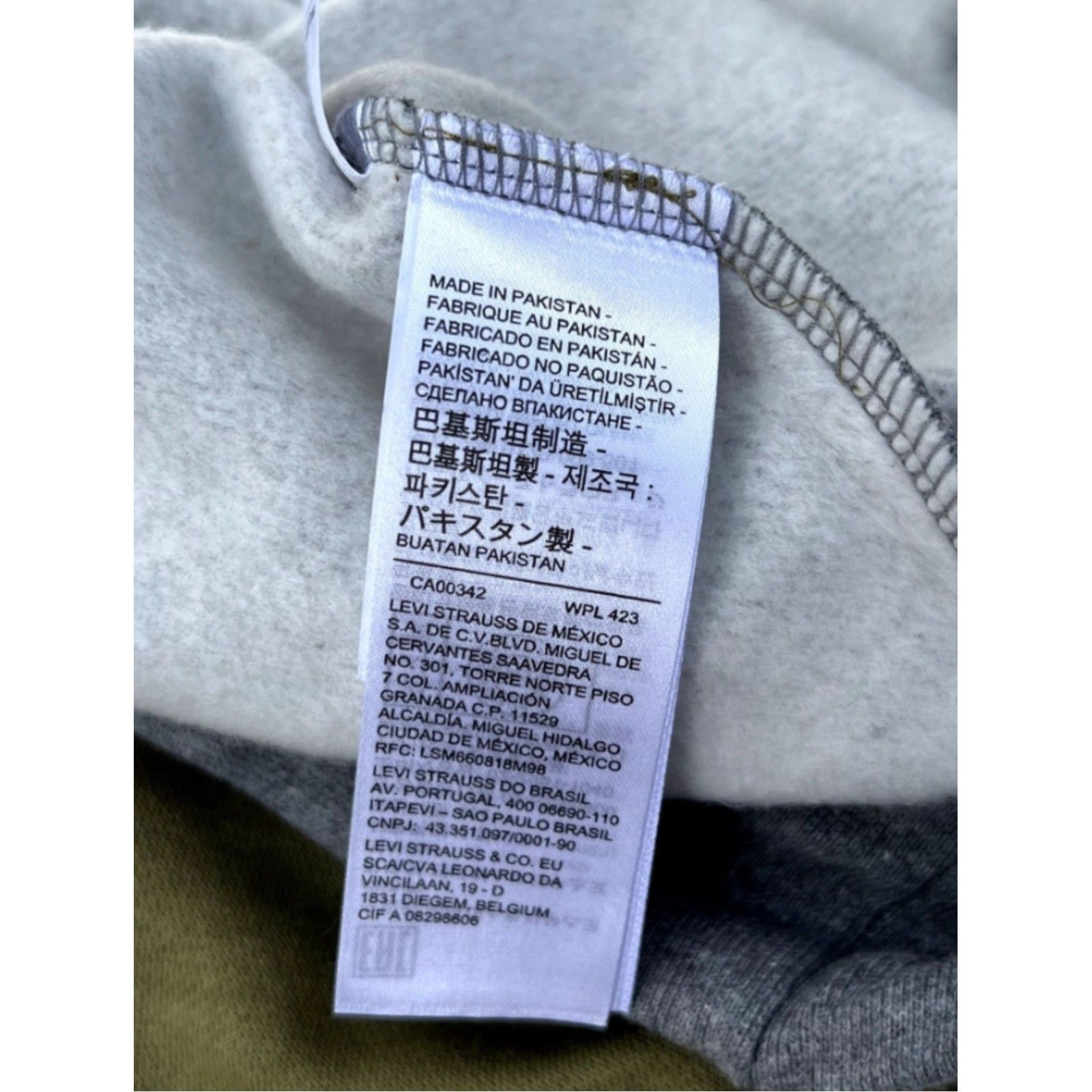 Levi's Levi's - Men's Long Sleeve Hoodie - Olive Green/Grey - Mediu Size US M / EU 48-50 / 2 - 11 Thumbnail