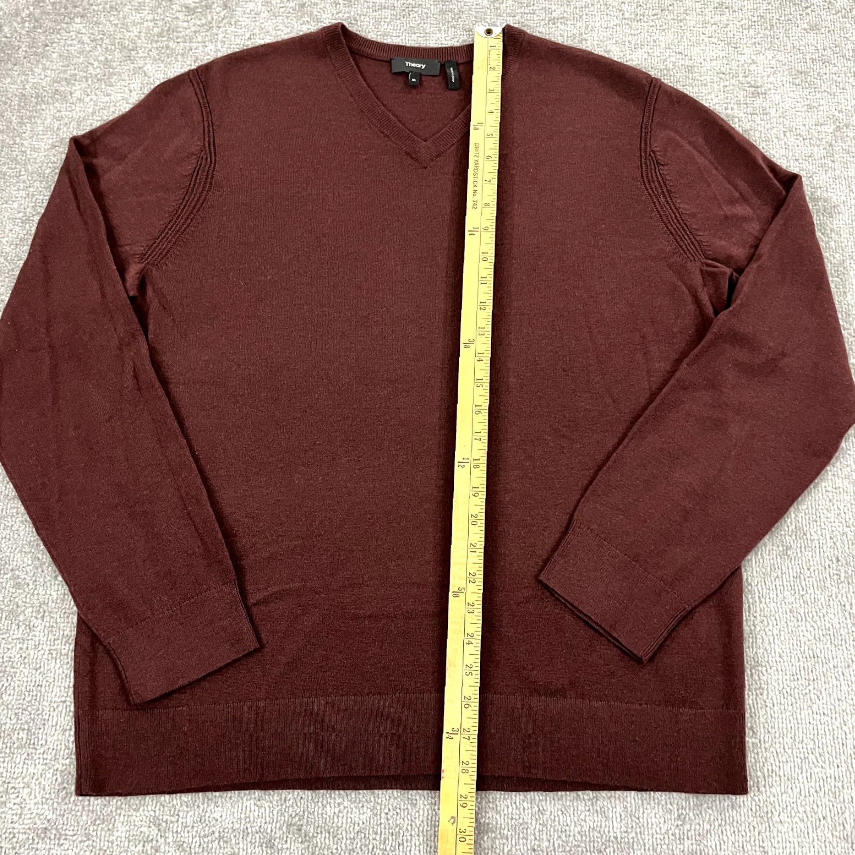 Theory **Theory Men's XL Red Merino Wool Pullover V-Neck Knit Sweater** User: **Theory Men's XL Red Merino Wool Knit Pullover V-Neck Sweater** Size US XL / EU 56 / 4 - 5 Thumbnail