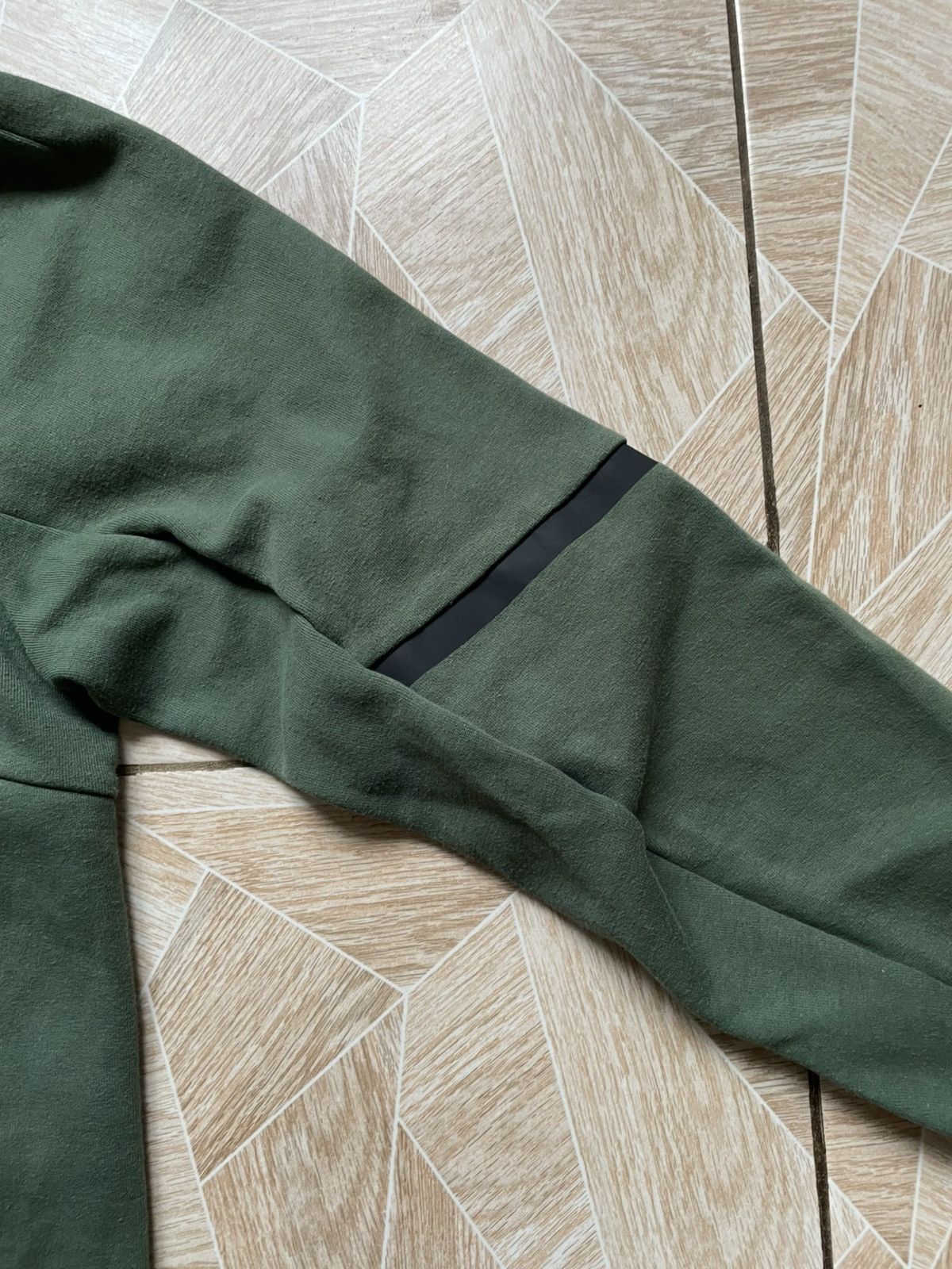 Adidas Rare ADIDAS Designed For Gameday Zip Hoodie M Oxide Green Size US M / EU 48-50 / 2 - 6 Thumbnail