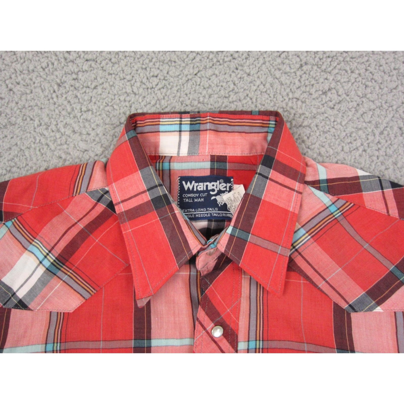 Wrangler Vintage Wrangler Shirt Mens 16.5 Red Plaid Cotton Button-Up Western Casual Cowboy 80s Mens Size US XL / EU 56 / 4 - 3 Thumbnail