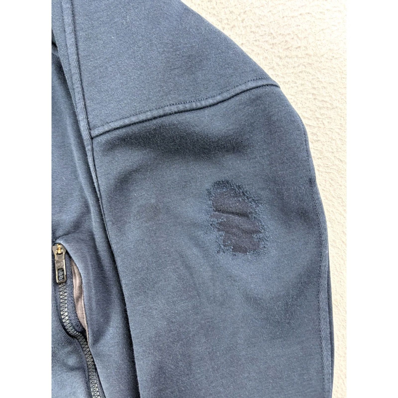 Lululemon Lululemon Sweatshirt Crew Neck Pullover Mens M Blue Cotton Blend Logo Pocket School/Performance Gym Size US M / EU 48-50 / 2 - 4 Thumbnail