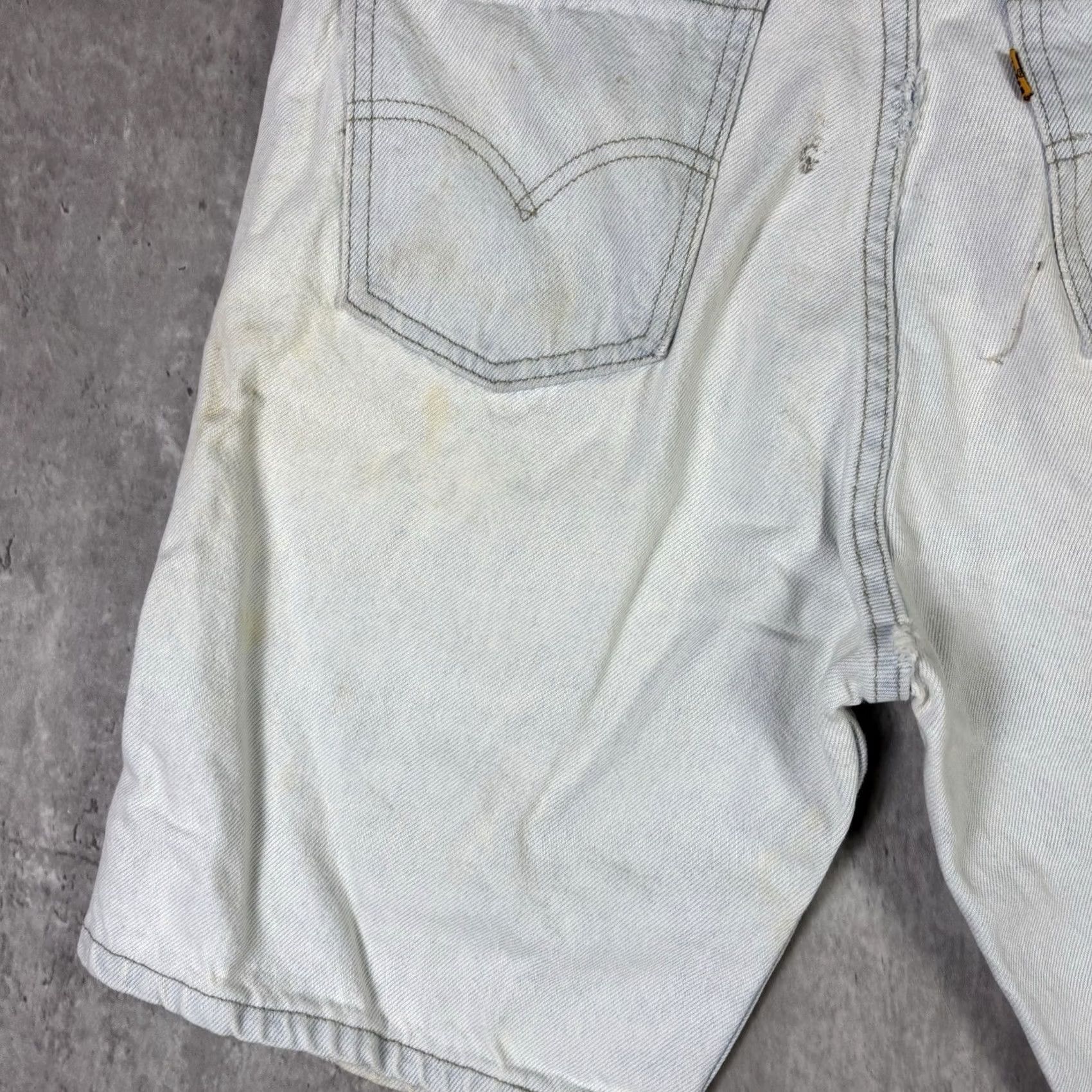Levi's VINTAGE Levi's 505 Blue Light Wash Bermuda Shorts Mens 30 90s USA Tan Orange Tab Casual Jorts denim Size US 30 / EU 46 - 4 Thumbnail