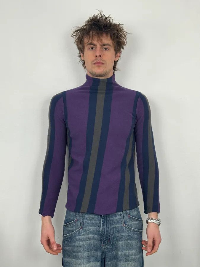 Emporio Armani 1990s Emporio Armani Purple Lined Turtleneck Sweater Size US S / EU 44-46 / 1 - 2 Thumbnail