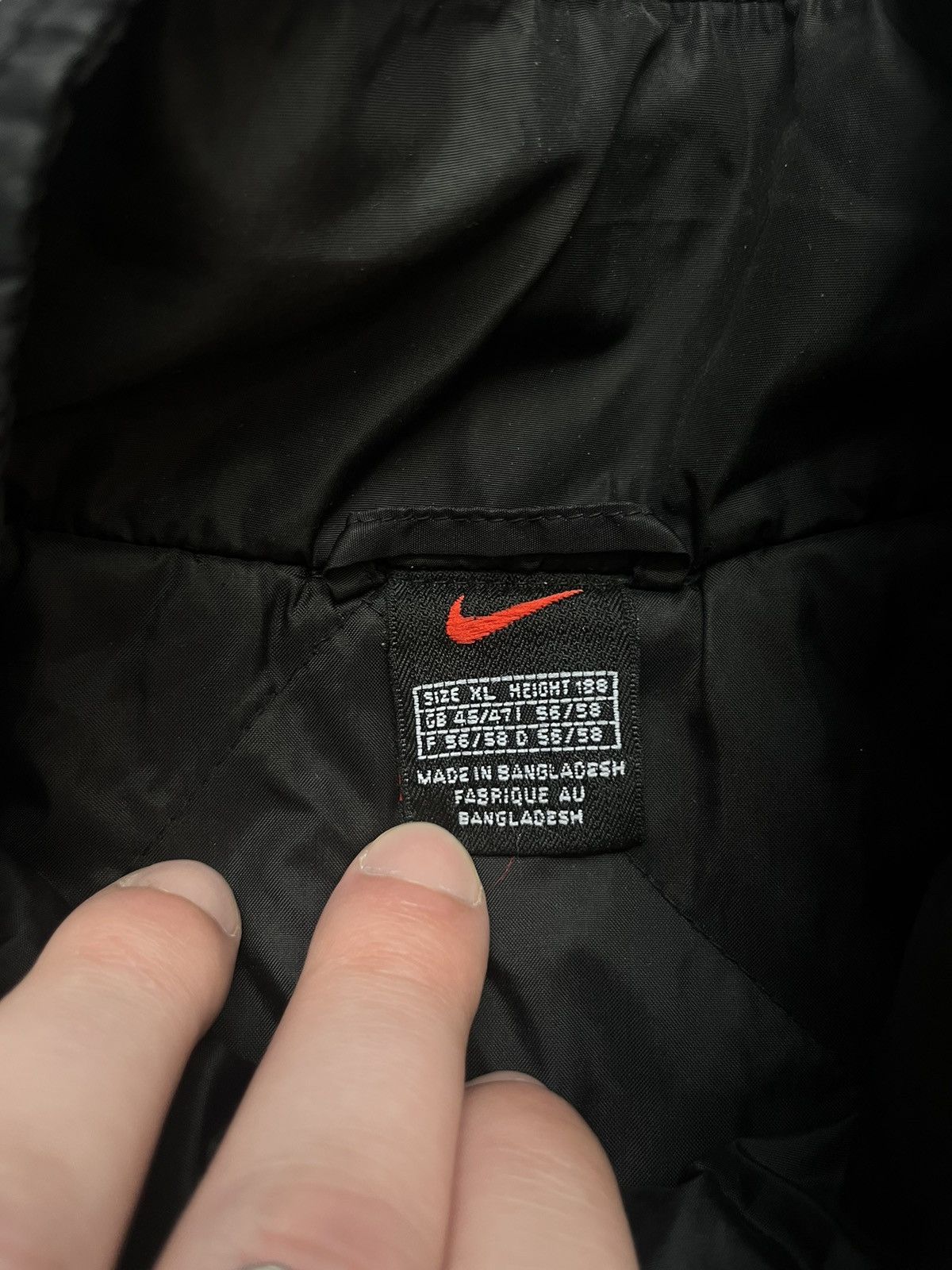 Nike 90s Vintage Nike Down Jacket Big Swoosh Logo Back Rare Size US XL / EU 56 / 4 - 9 Thumbnail