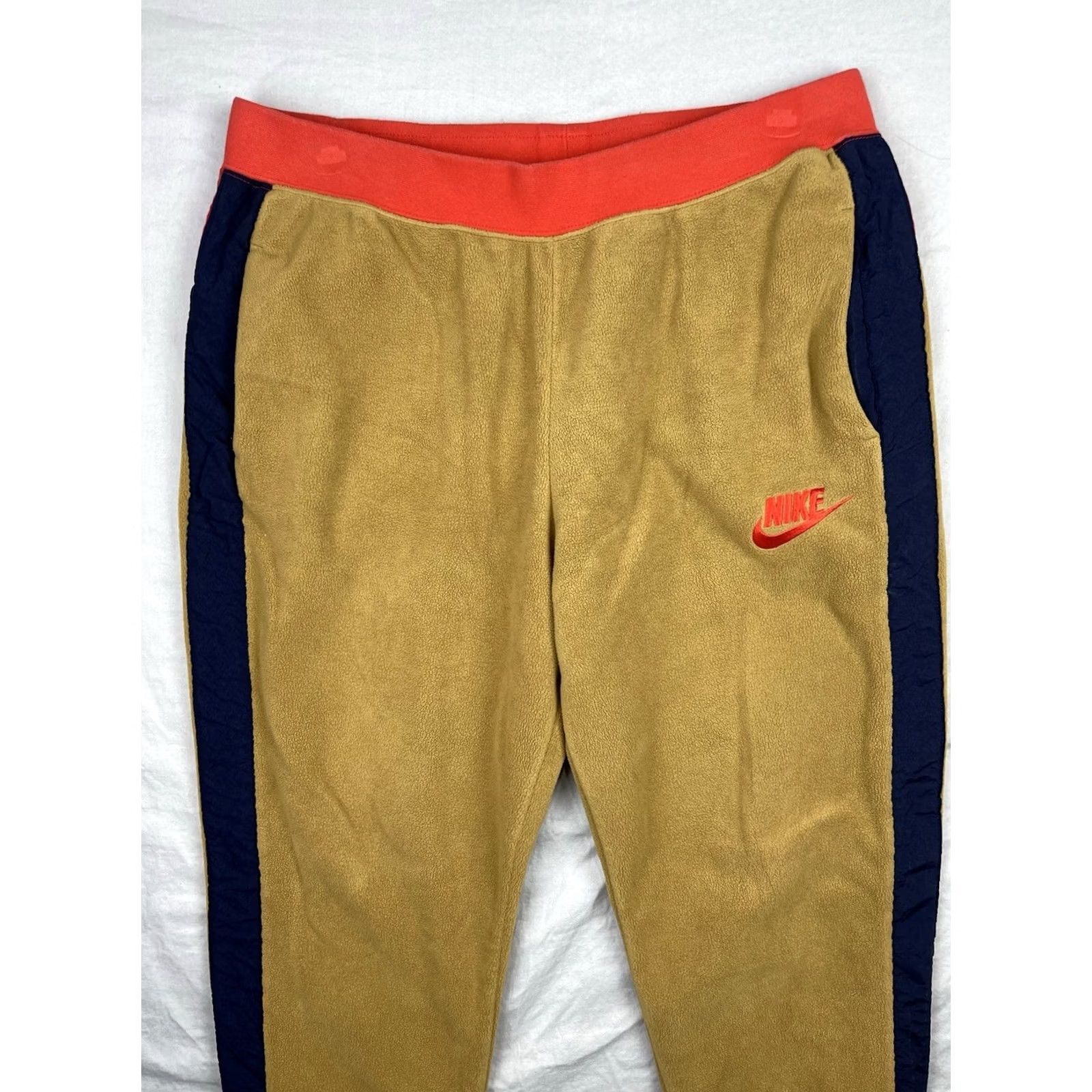 Nike Nike Pants Women L NSW Cuffed Fleece Sweatpants Joggers CJ4934-255 Brown Size 30" / US 8 / IT 44 - 2 Thumbnail