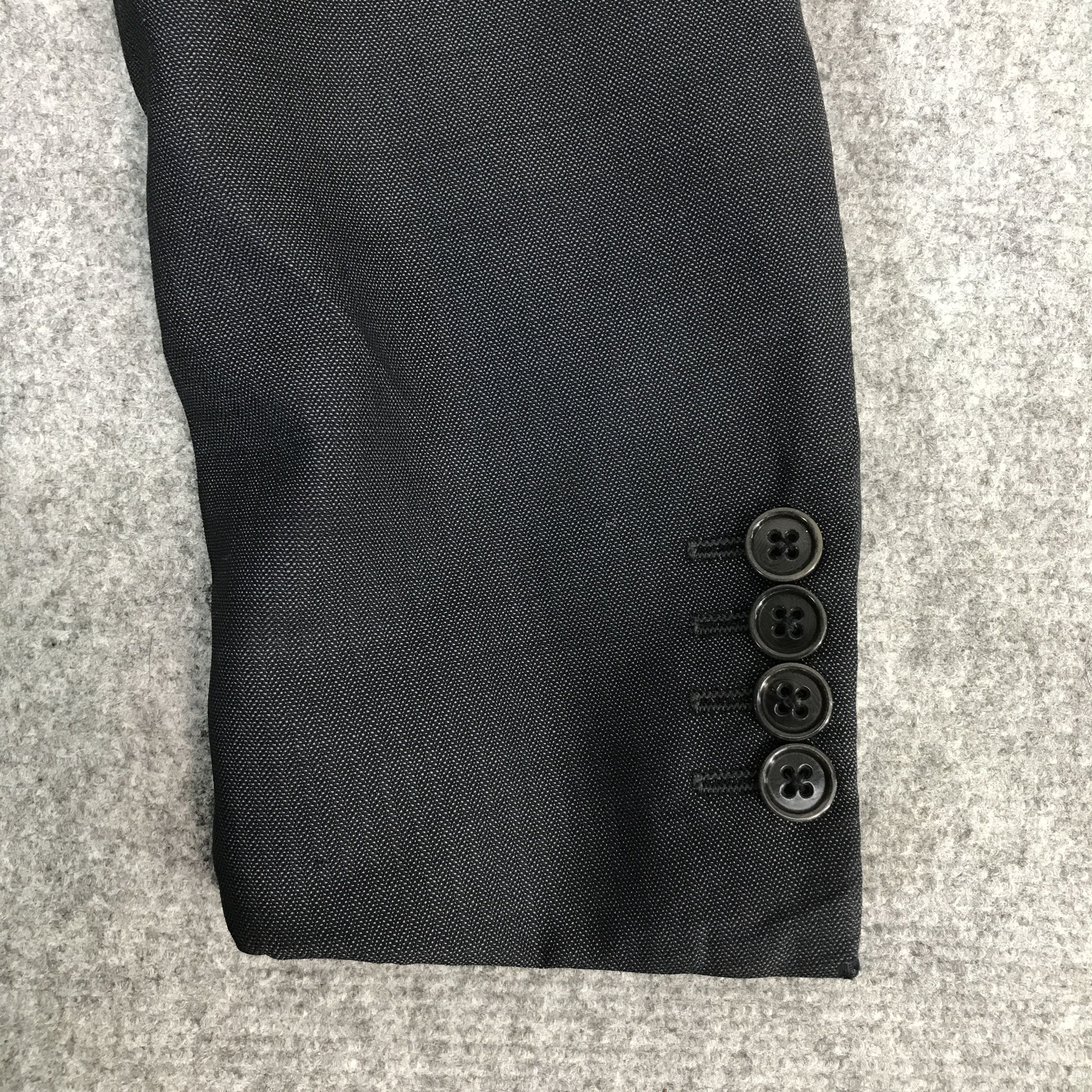 Giorgio Armani Giorgio Armani black Blazer jacket Size US L / EU 52-54 / 3 - 7 Thumbnail
