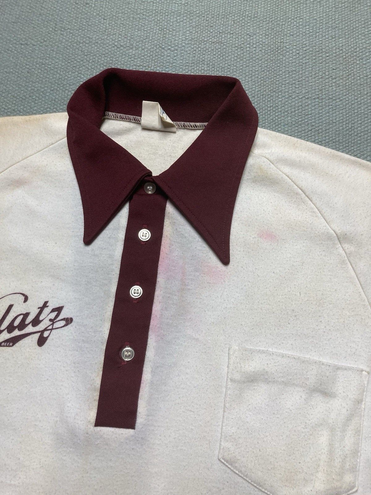 Vintage Vintage 70s polo shirt Blatz Beer dagger collar soft large Size US L / EU 52-54 / 3 - 7 Thumbnail