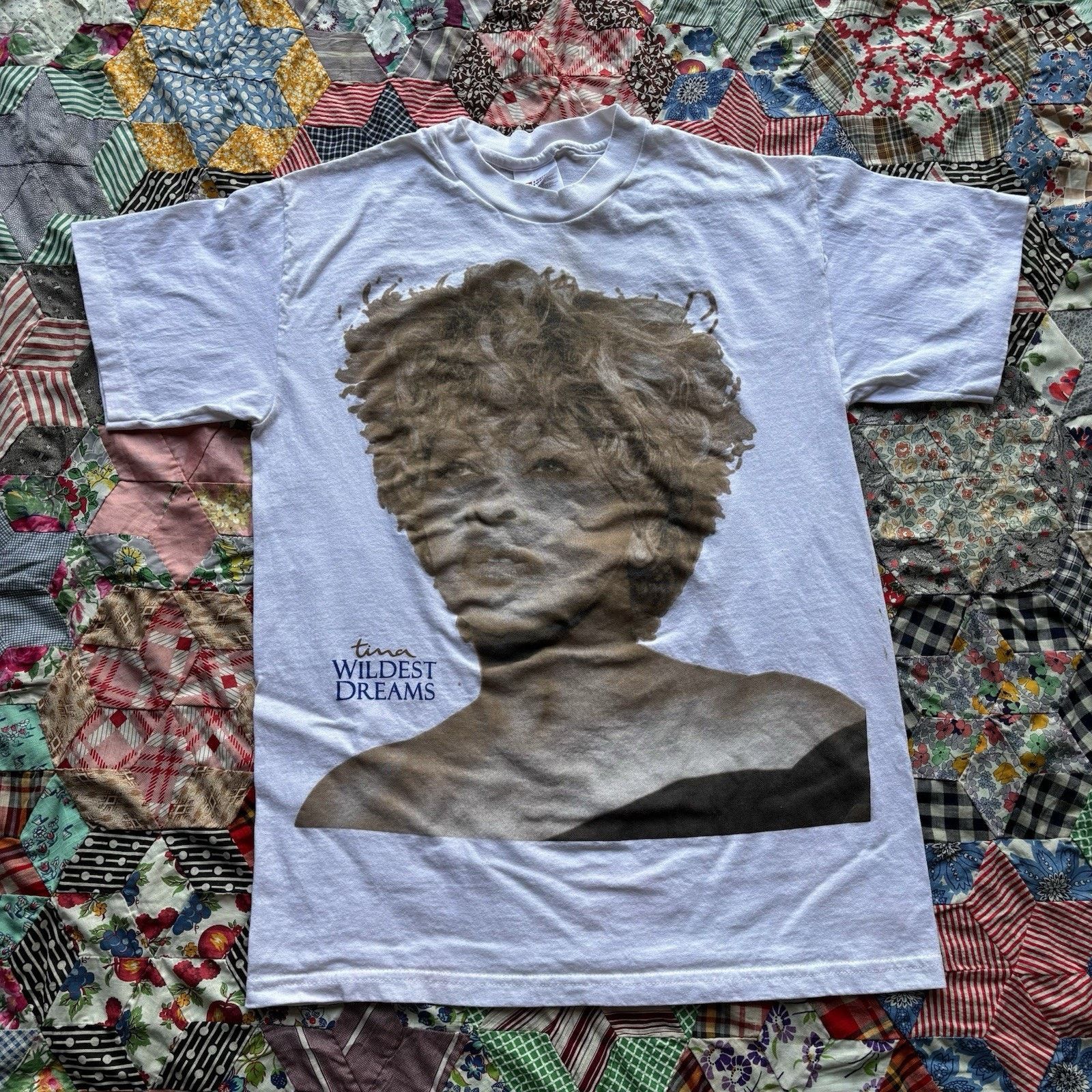 Hanes Vintage Tina Turner Wildest Dreams Tee Medium Size US M / EU 48-50 / 2 - 1 Thumbnail