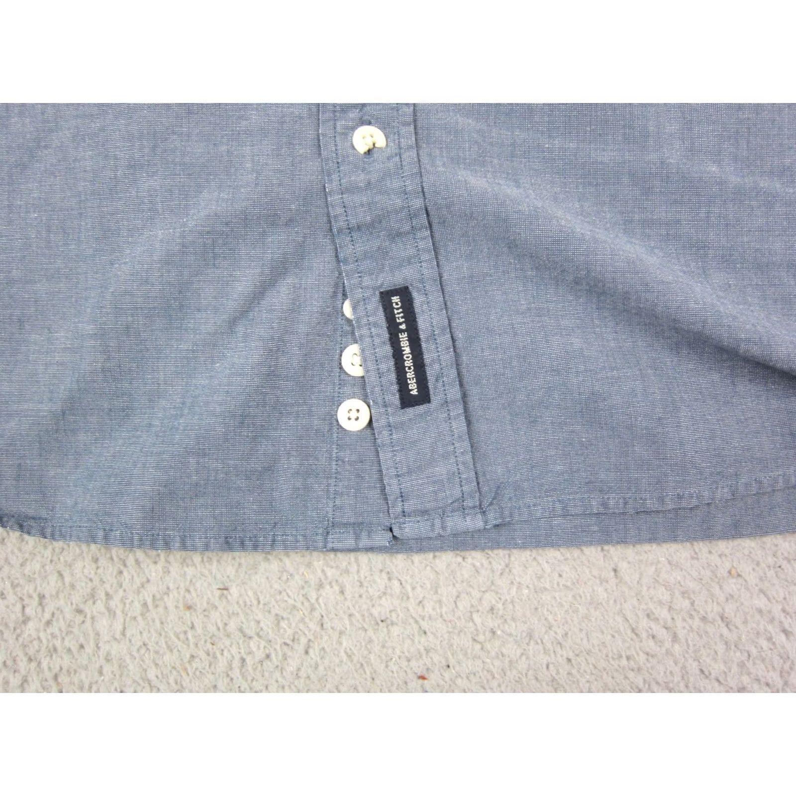 Abercrombie & Fitch VINTAGE Abercrombie & Fitch Shirt Mens XL Blue Chambray Button Down Size US XL / EU 56 / 4 - 2 Thumbnail