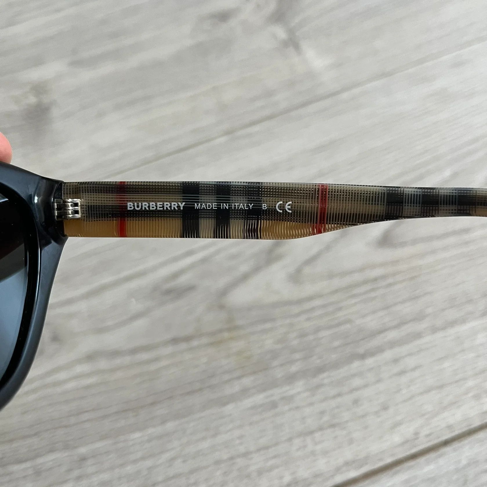 Burberry Burberry Womens B4285 Sunglasses Size ONE SIZE - 4 Thumbnail