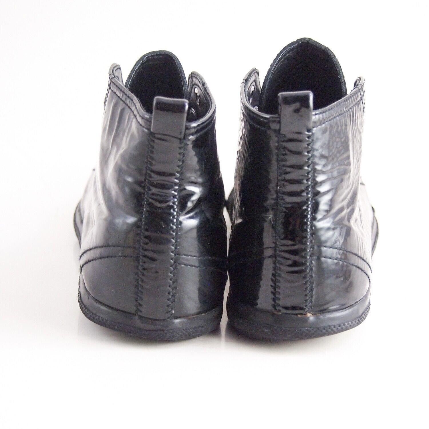 Prada Prada High Top Sneakers 3T4998 Black Womens EU 38 US 8 Size US 8 / IT 38 - 5 Thumbnail