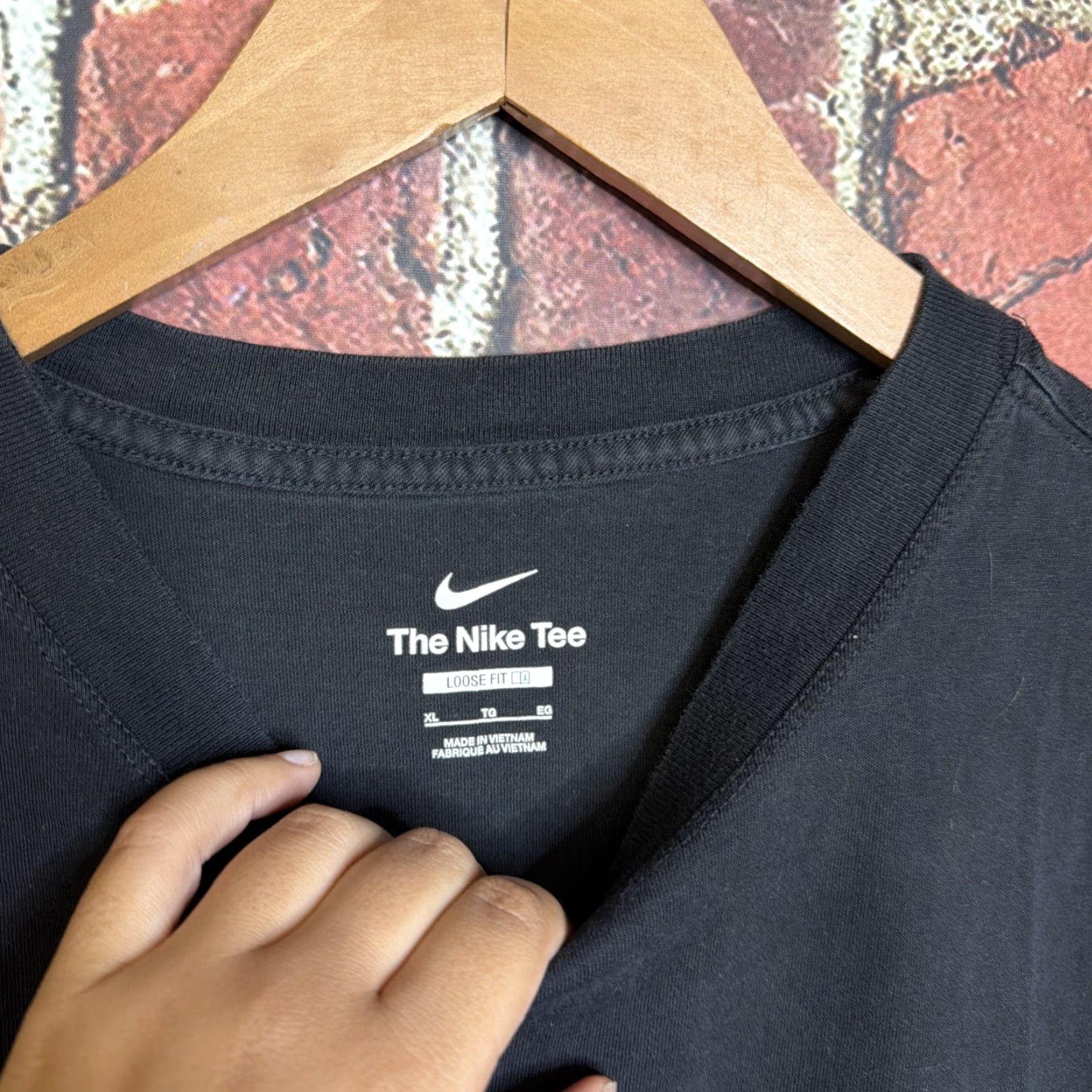 Nike Nike Dri-FIT Shirt Womens XL Oversized Crew Neck Long Sleeve Black 2025 Body 26” Pit to Pit 28” Back Hem Mens Womens Girls Size XL / US 12-14 / IT 48-50 - 2 Thumbnail
