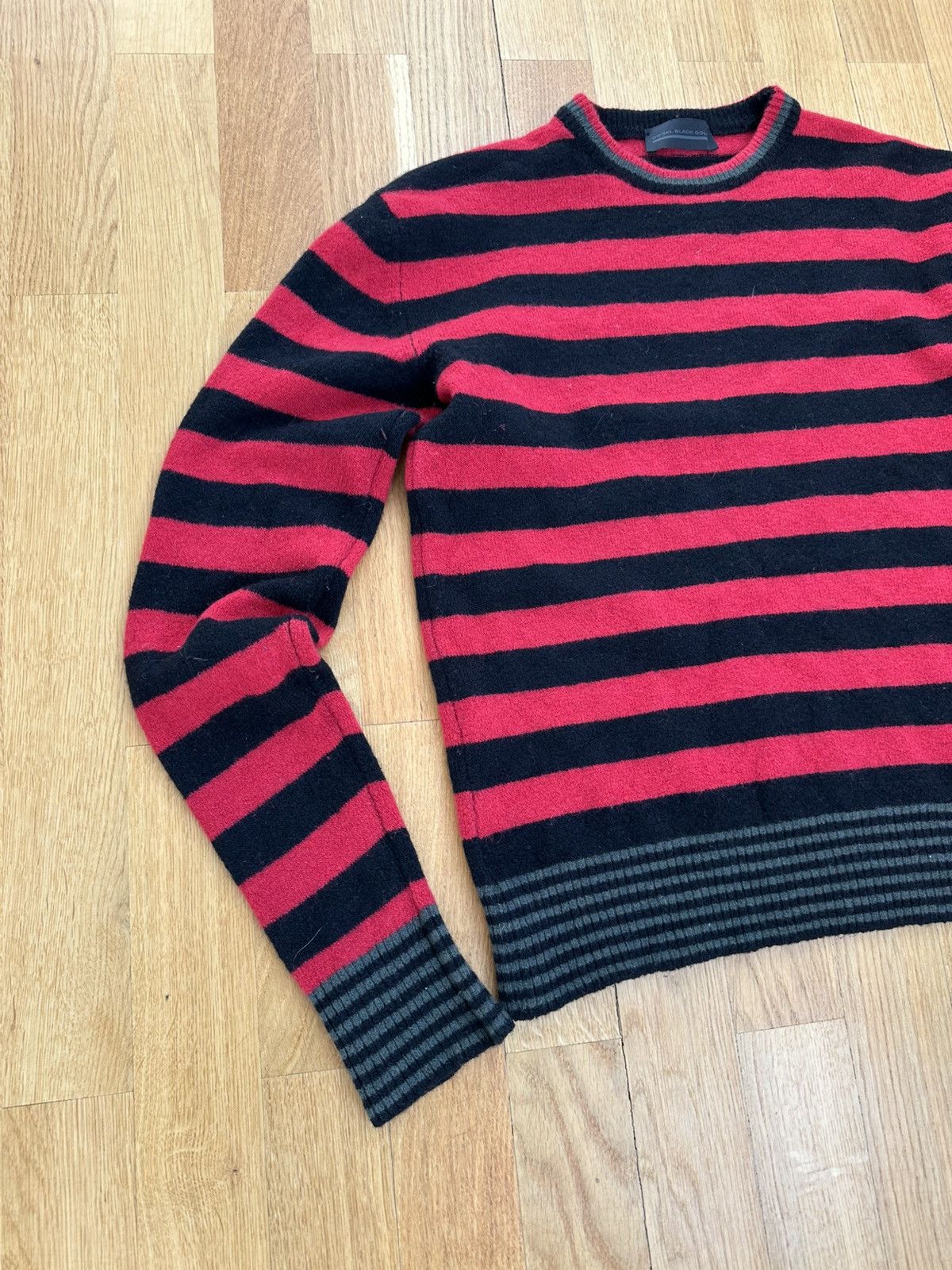 Diesel Vintage Diesel Black Gold Sweater Red Size L / US 10 / IT 46 - 6 Thumbnail