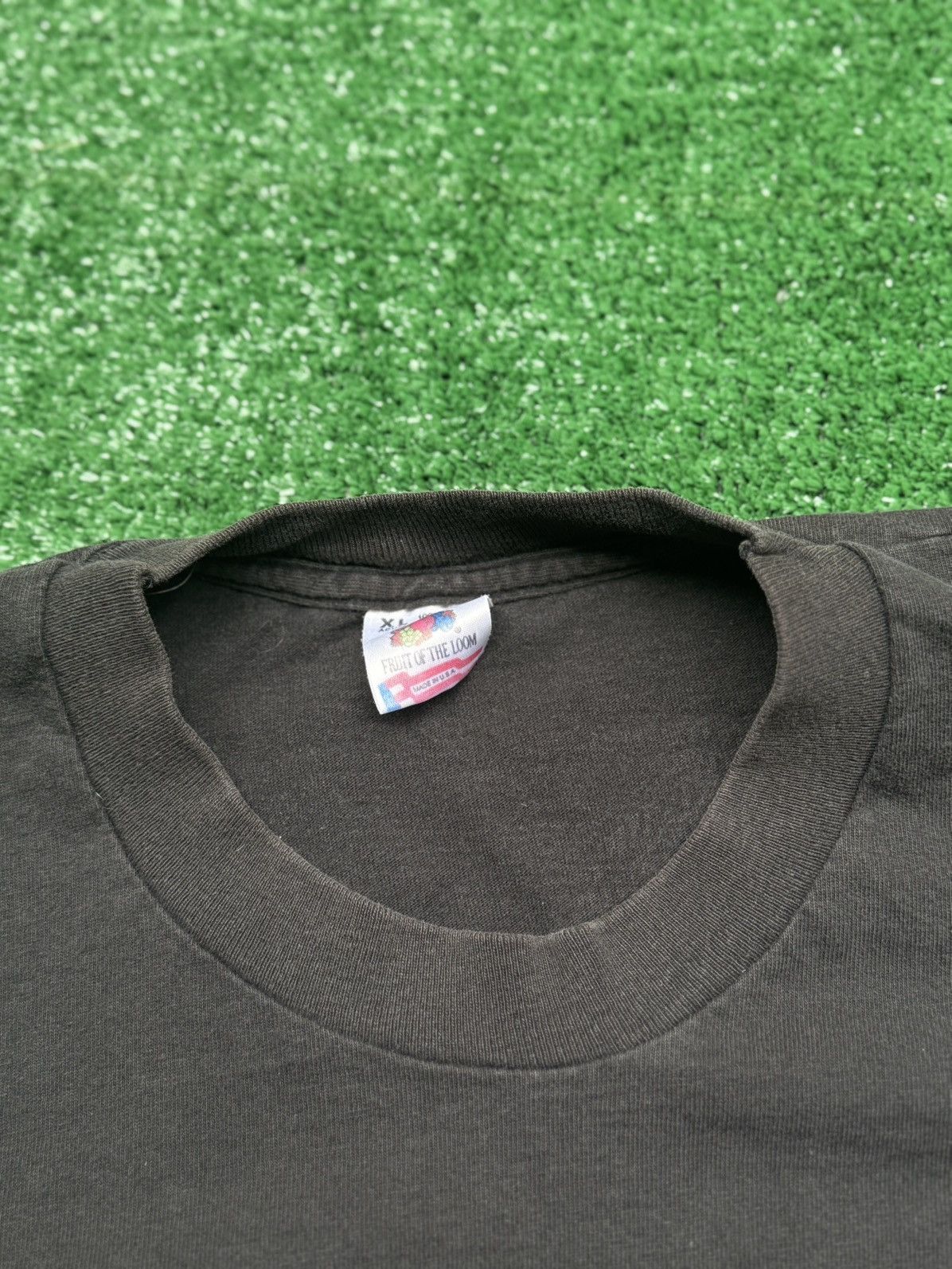 Vintage 90’s Marlboro Snake Pass T-Shirt Size US XL / EU 56 / 4 - 7 Thumbnail