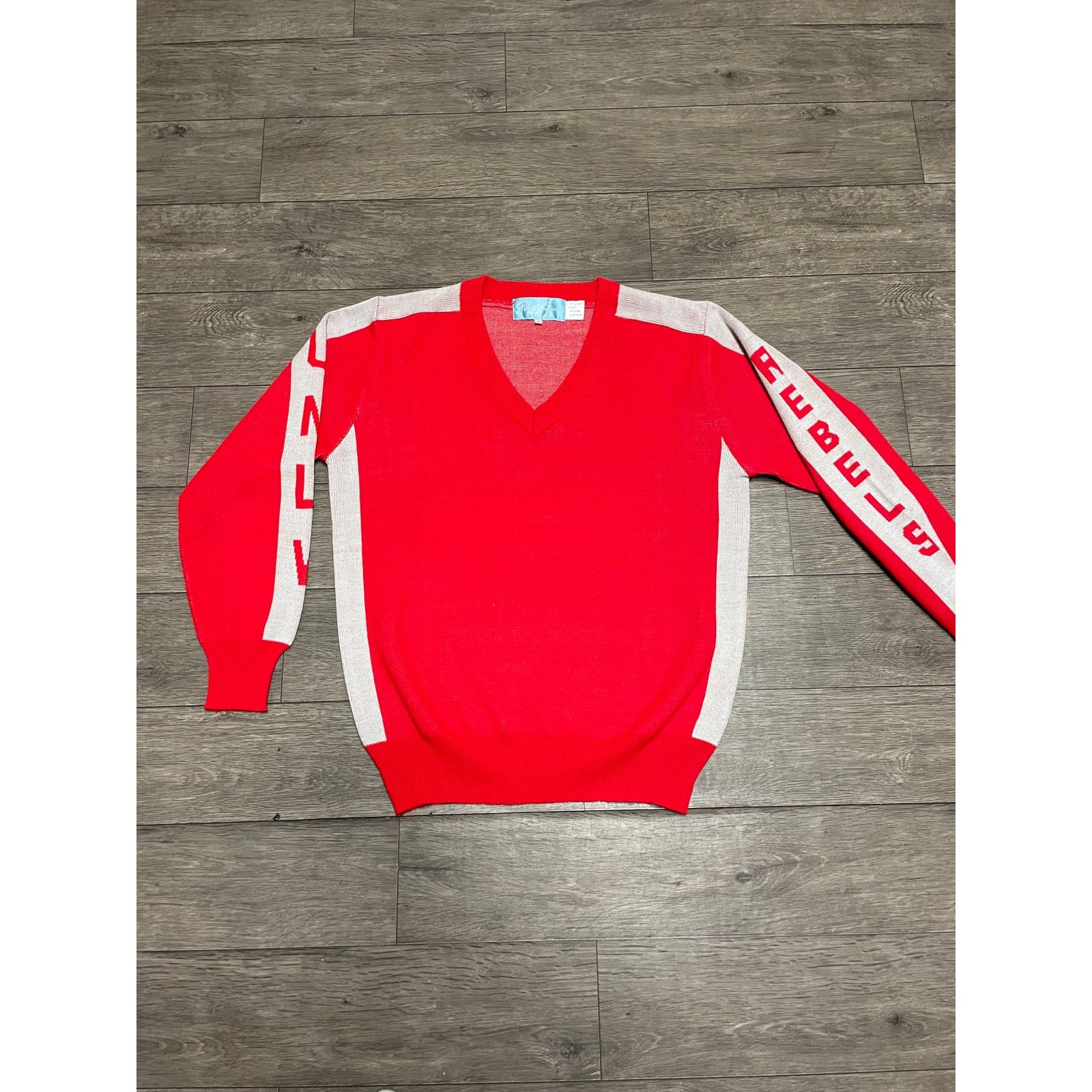 Vintage Vintage UNLV Rebels Red V-Neck Sweater 80s Sz M Size US M / EU 48-50 / 2 - 1 Thumbnail