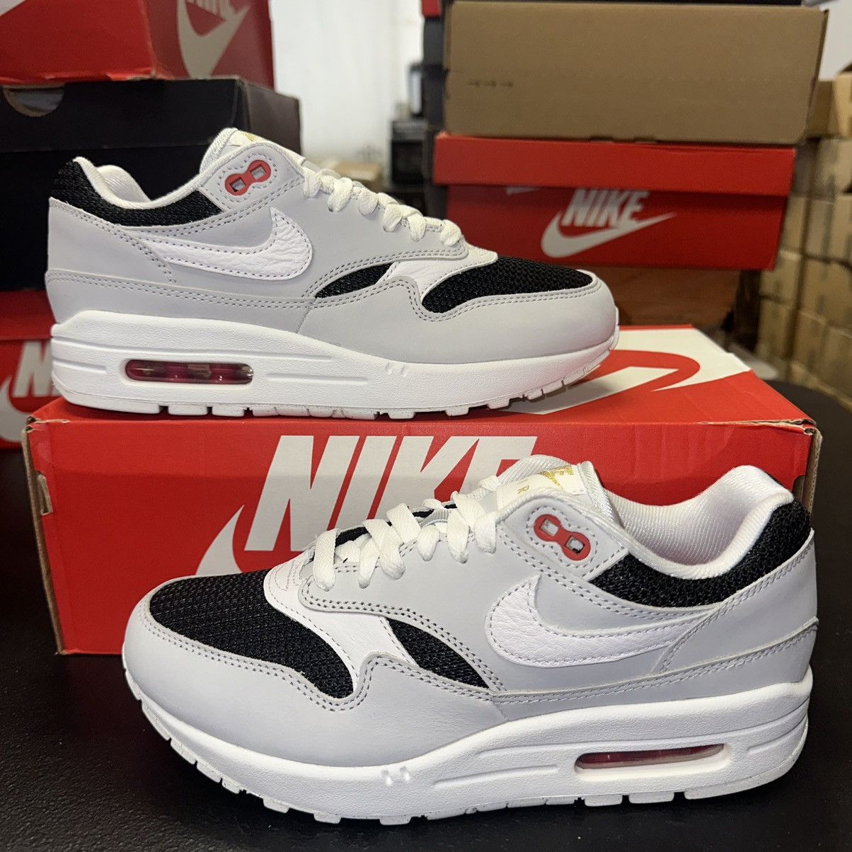 Nike Size 6 - Nike Air Max 1 PRM Urawa Pure Platinum FD9081-001 Size US 6 / EU 39 - 1 Thumbnail