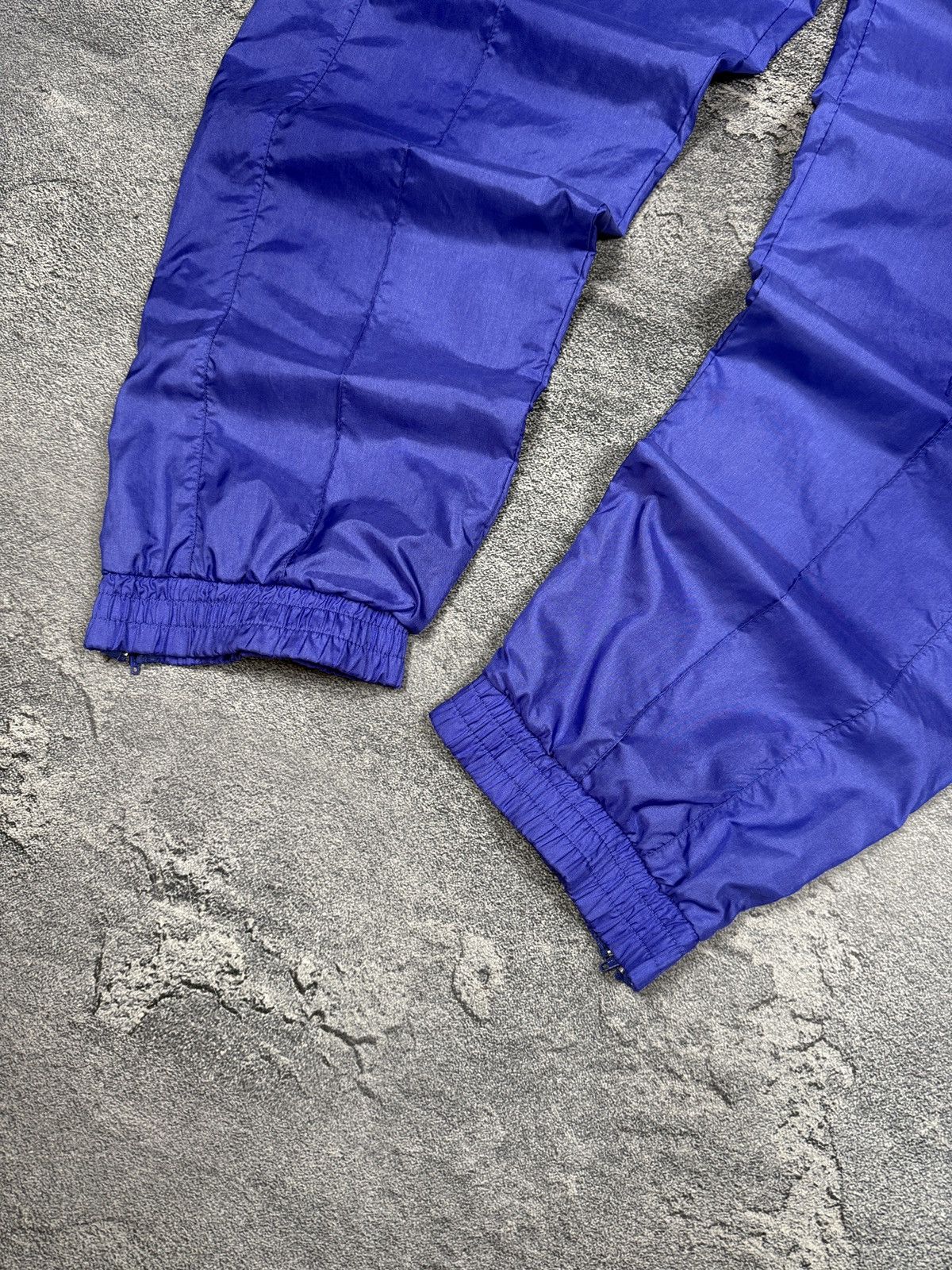 Vintage Vintage Nike track pants nylon purple 90s (size M) Size US 35 - 4 Thumbnail