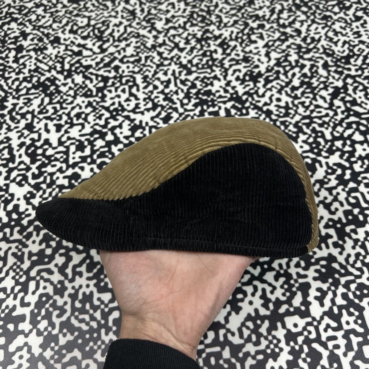 Kangol Vintage 90s Kangol Corduroy Flat Cap Retro Hip Hop Style Size ONE SIZE - 1 Thumbnail