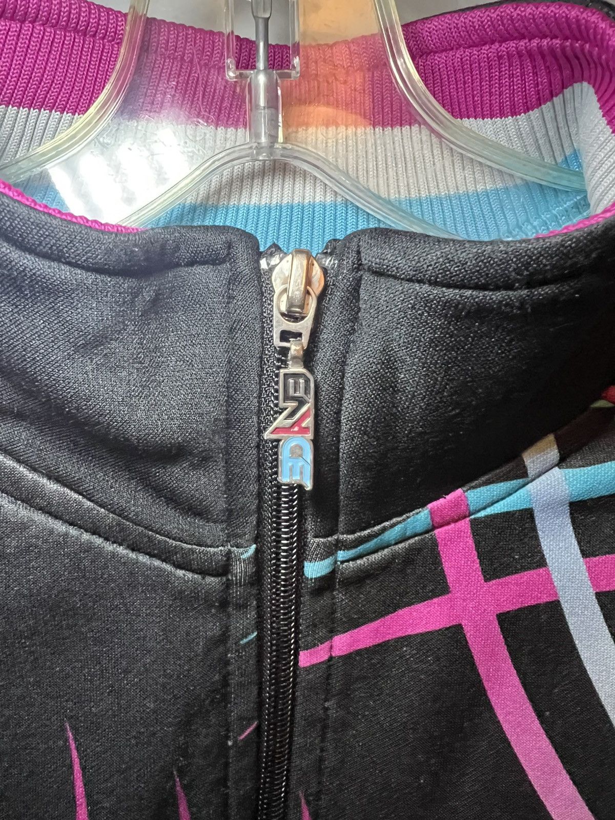 Enyce Vintage Enyce 2000s multi colour zebra aop tracksuit top Size US L / EU 52-54 / 3 - 6 Thumbnail