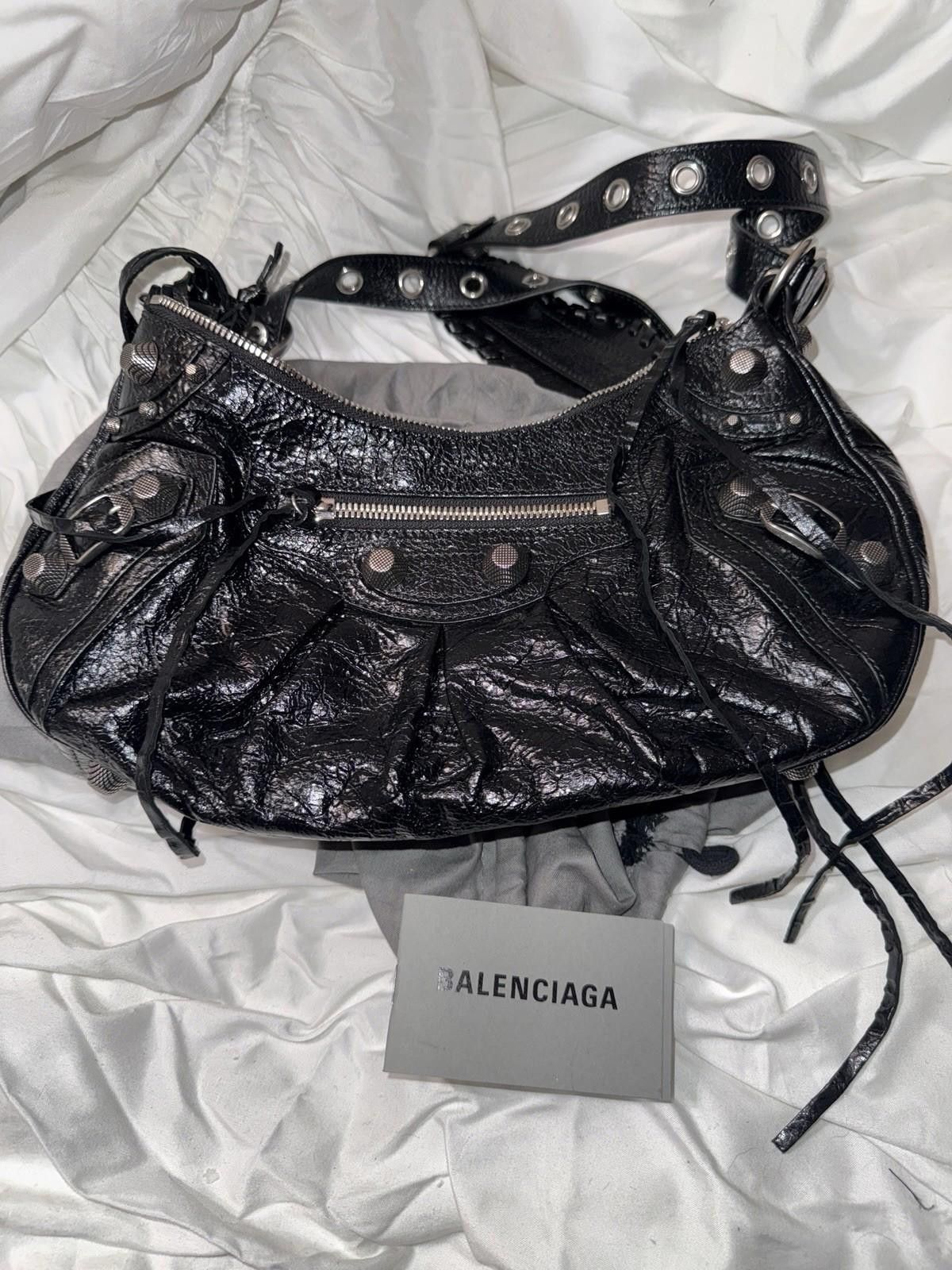 Balenciaga NWOT Balenciaga small Le Cagole bag black 2023+receipt3200$ Size ONE SIZE - 1 Thumbnail