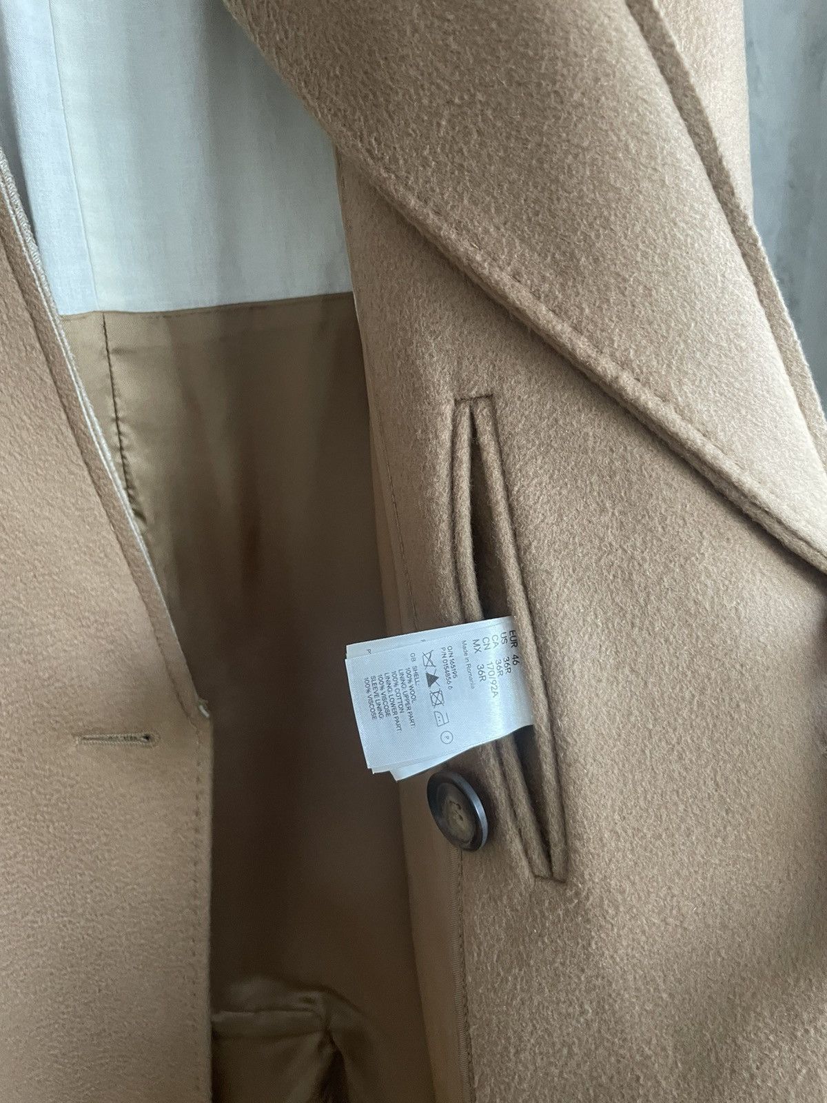 H&M × Maison Margiela Maison Margiela x H&M Camel Coat Size US S / EU 44-46 / 1 - 3 Thumbnail