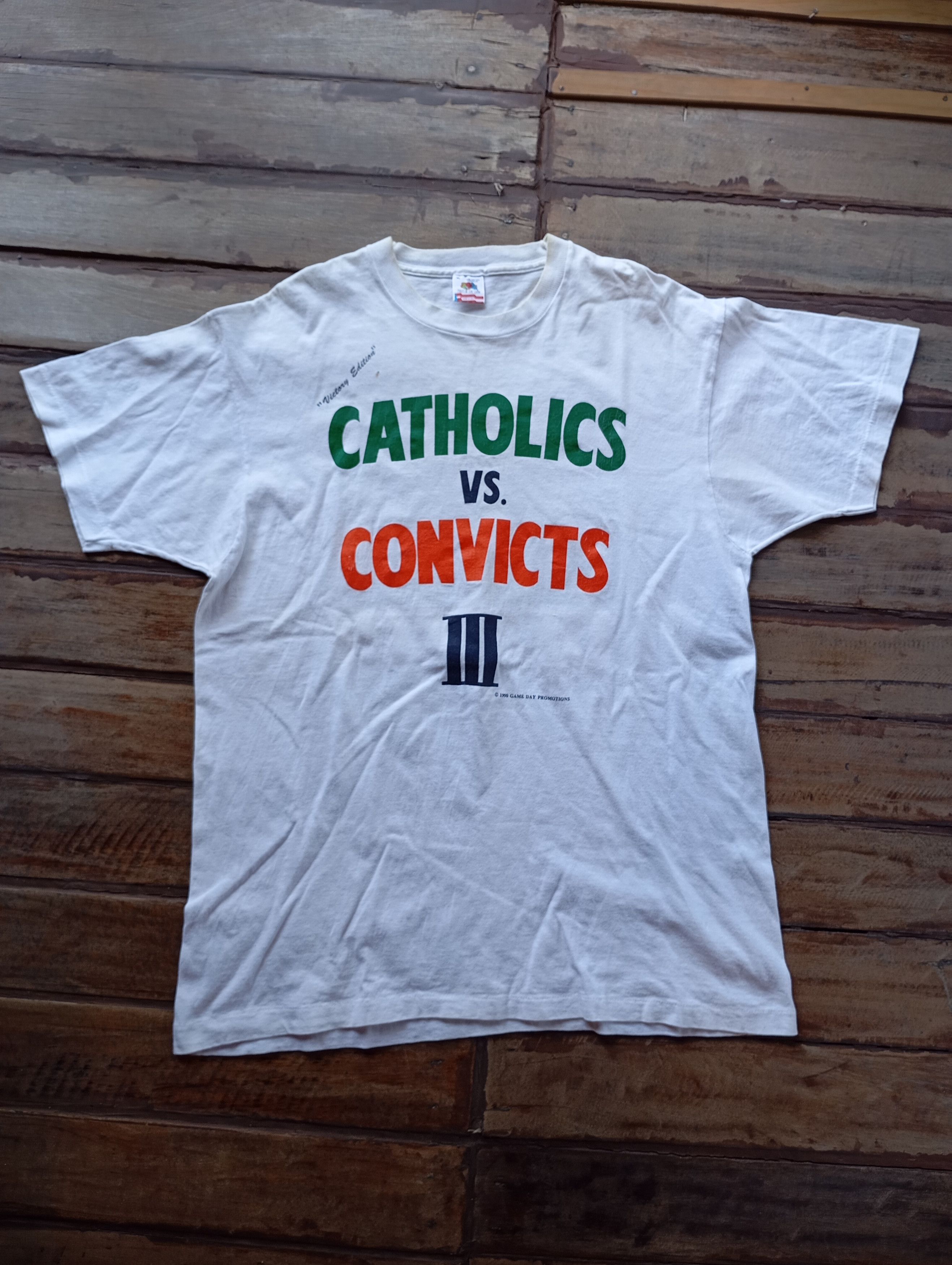 Vintage Vintage 1990 Miami/Notre Dame Catholics vs Convicts t-shirt Size US L / EU 52-54 / 3 - 1 Thumbnail