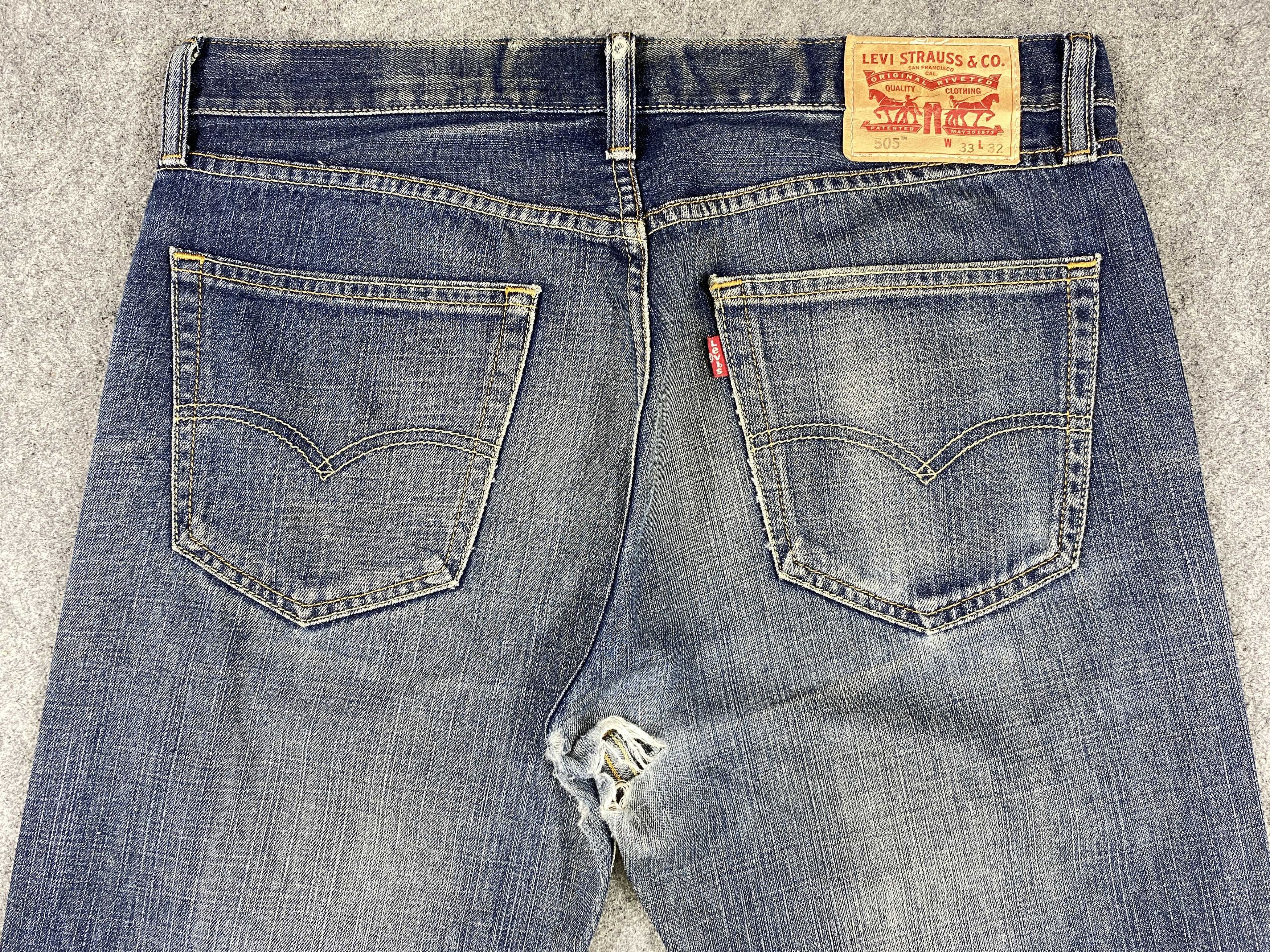 Japanese Brand Distressed Blue Vintage Levi's 505 Jeans 35x28 Denim -JN1804 Size US 35 - 4 Thumbnail