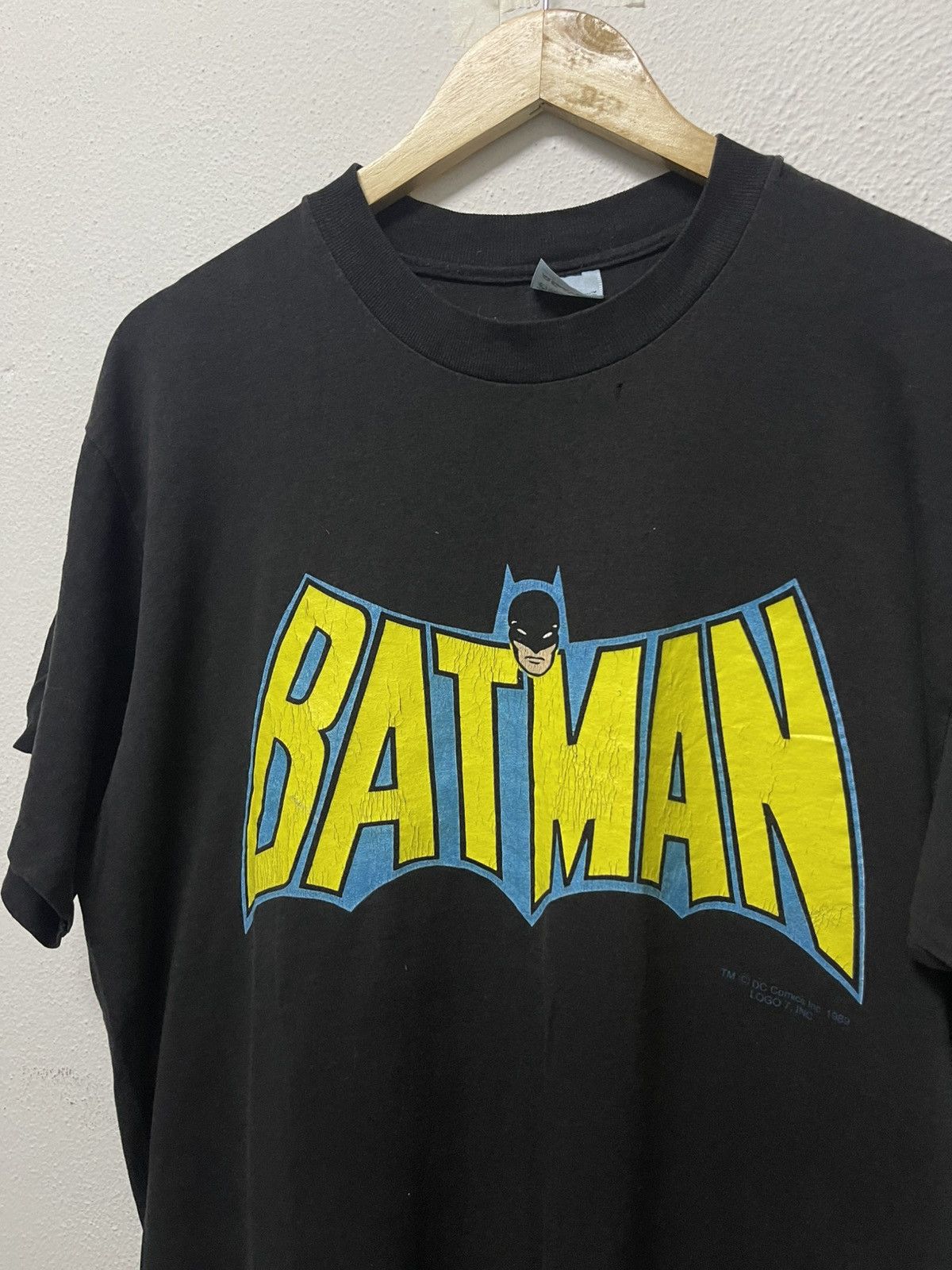 DC Comics VINTAGE 80s BATMAN X LOGO 7 TSHIRT RARE Size US XL / EU 56 / 4 - 4 Thumbnail