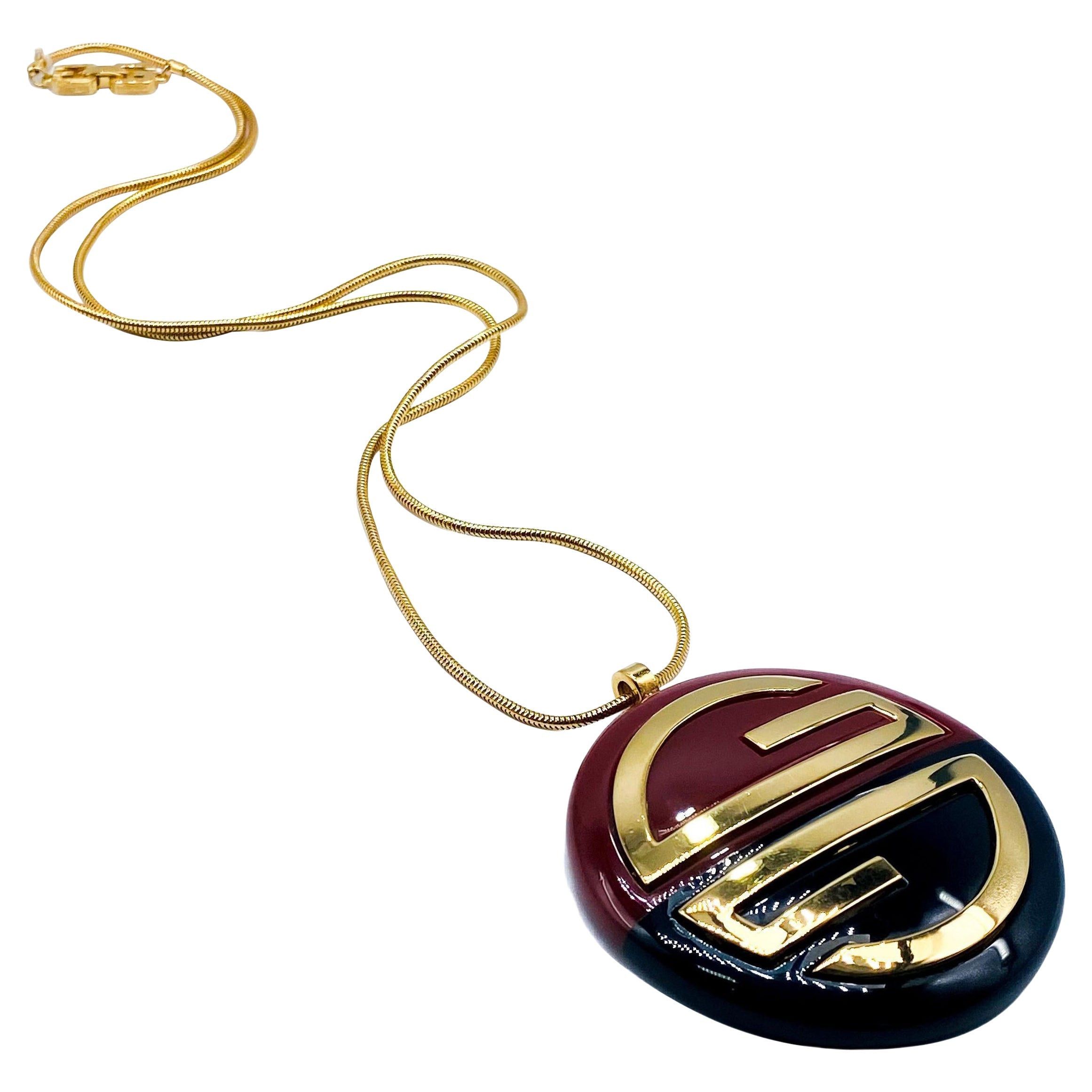 image of Givenchy Vintage Pendant Necklace 1970S - 1977 Collection in Gold, Women's
