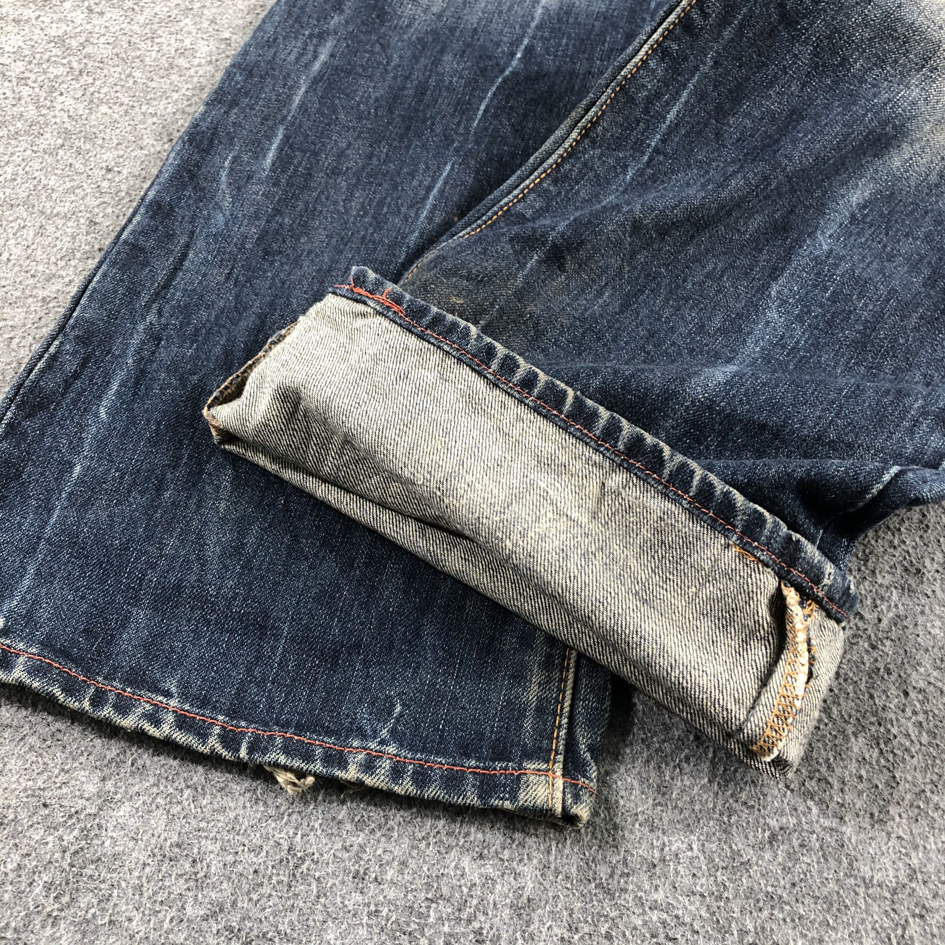 Levi's Vintage Blue Wash Levis Jeans-J2636 Size US 37 - 7 Thumbnail