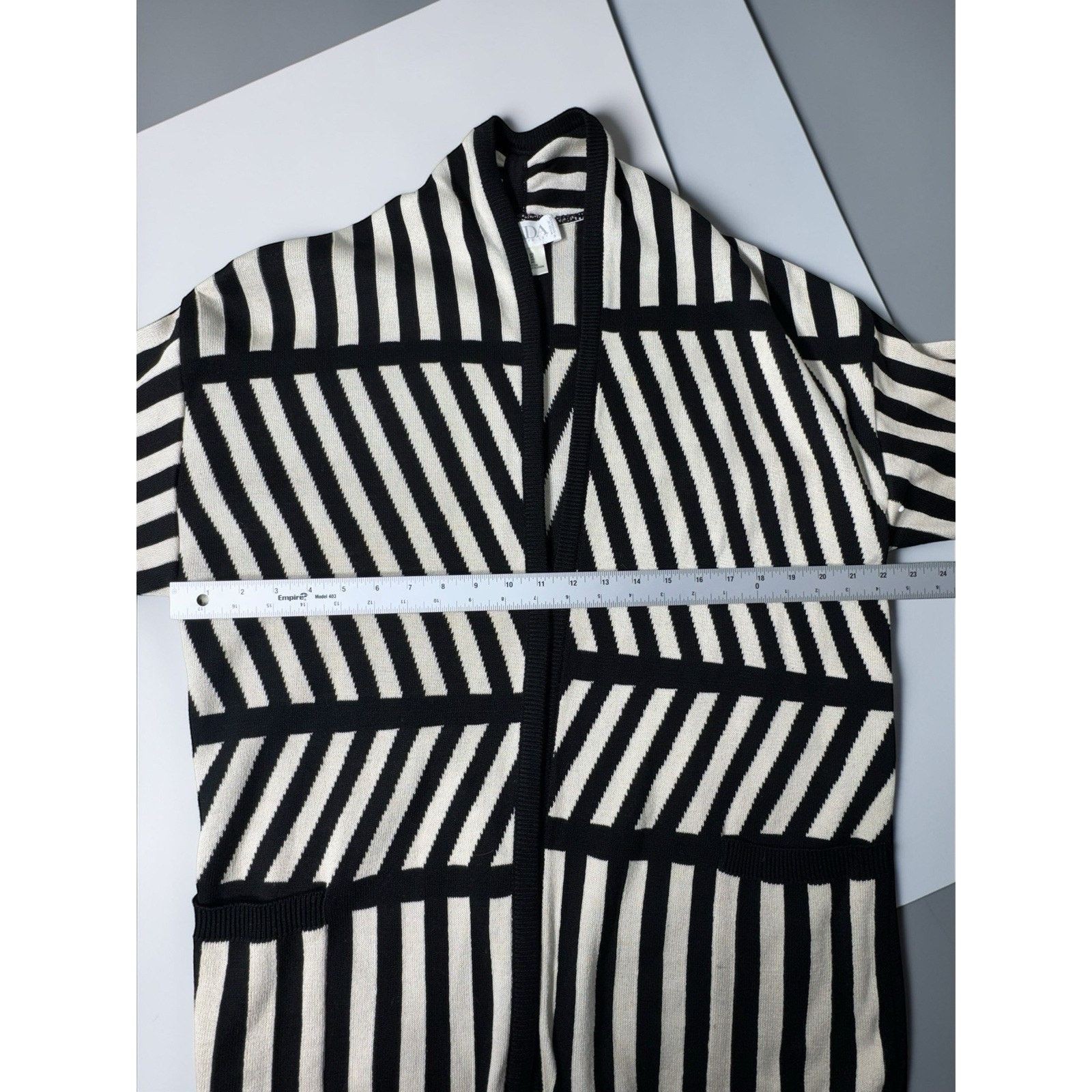 Escada Vintage Escada Margaretha Ley Knit Cardigan Size 34 Size S / US 4 / IT 40 - 4 Thumbnail