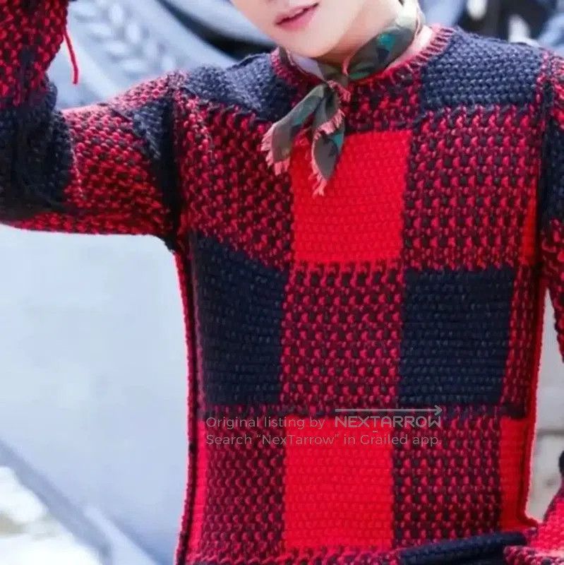 Valentino Valentino Black and Red Checkered Knit Sweater . Size US M / EU 48-50 / 2 - 9 Thumbnail