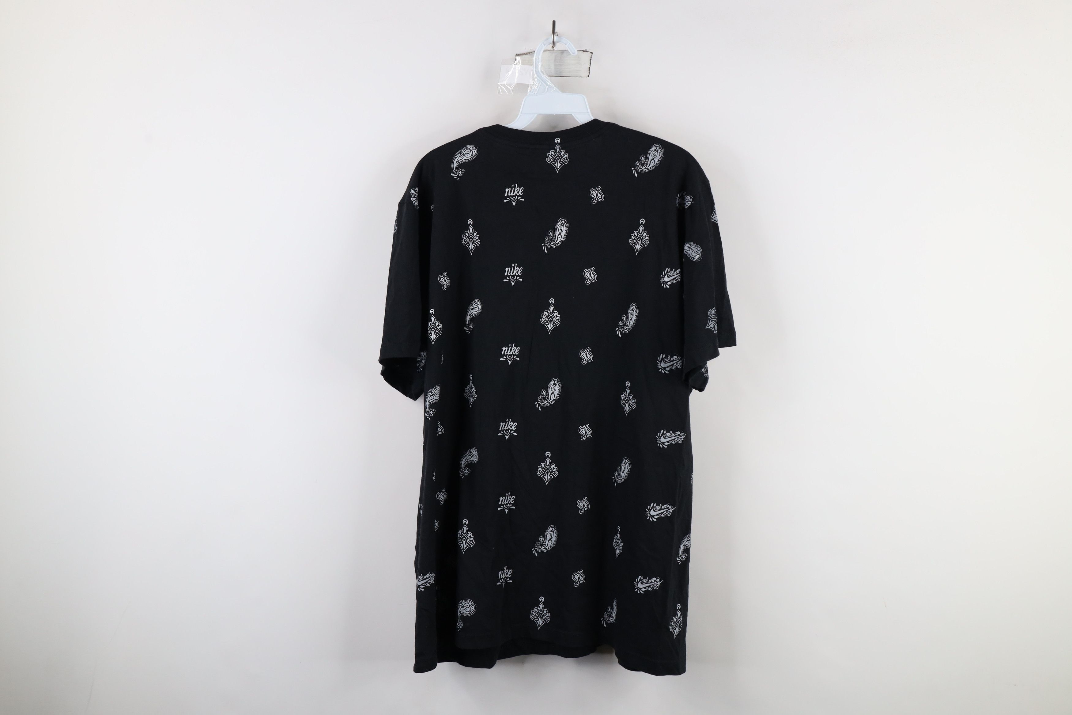 Nike × Vintage Nike Script Geometric Paisley All Over Print T-Shirt Black Size US XL / EU 56 / 4 - 11 Thumbnail