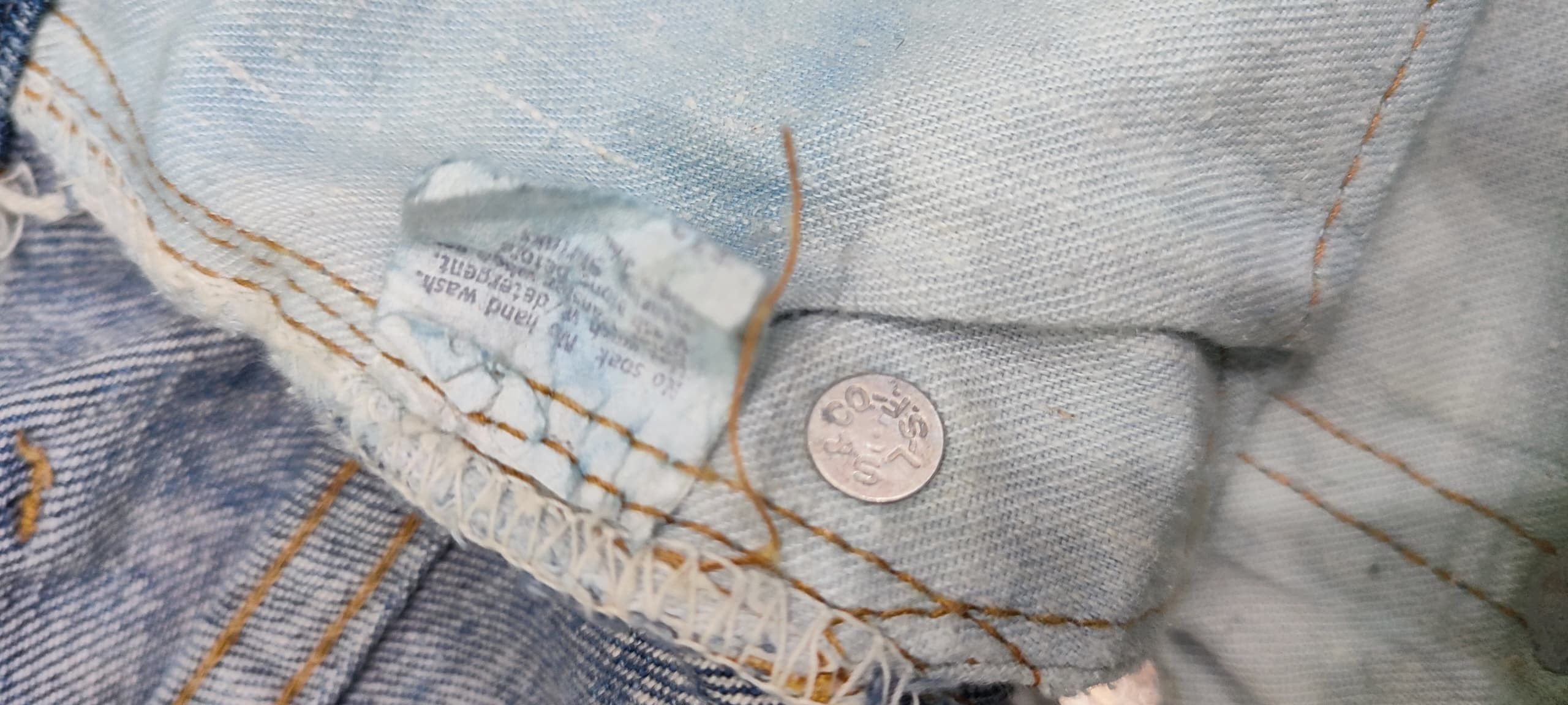 Levi's Vintage Clothing DISTRESSED LEVIS 517 BOOTCUT NO'8 Size US 31 - 13 Thumbnail