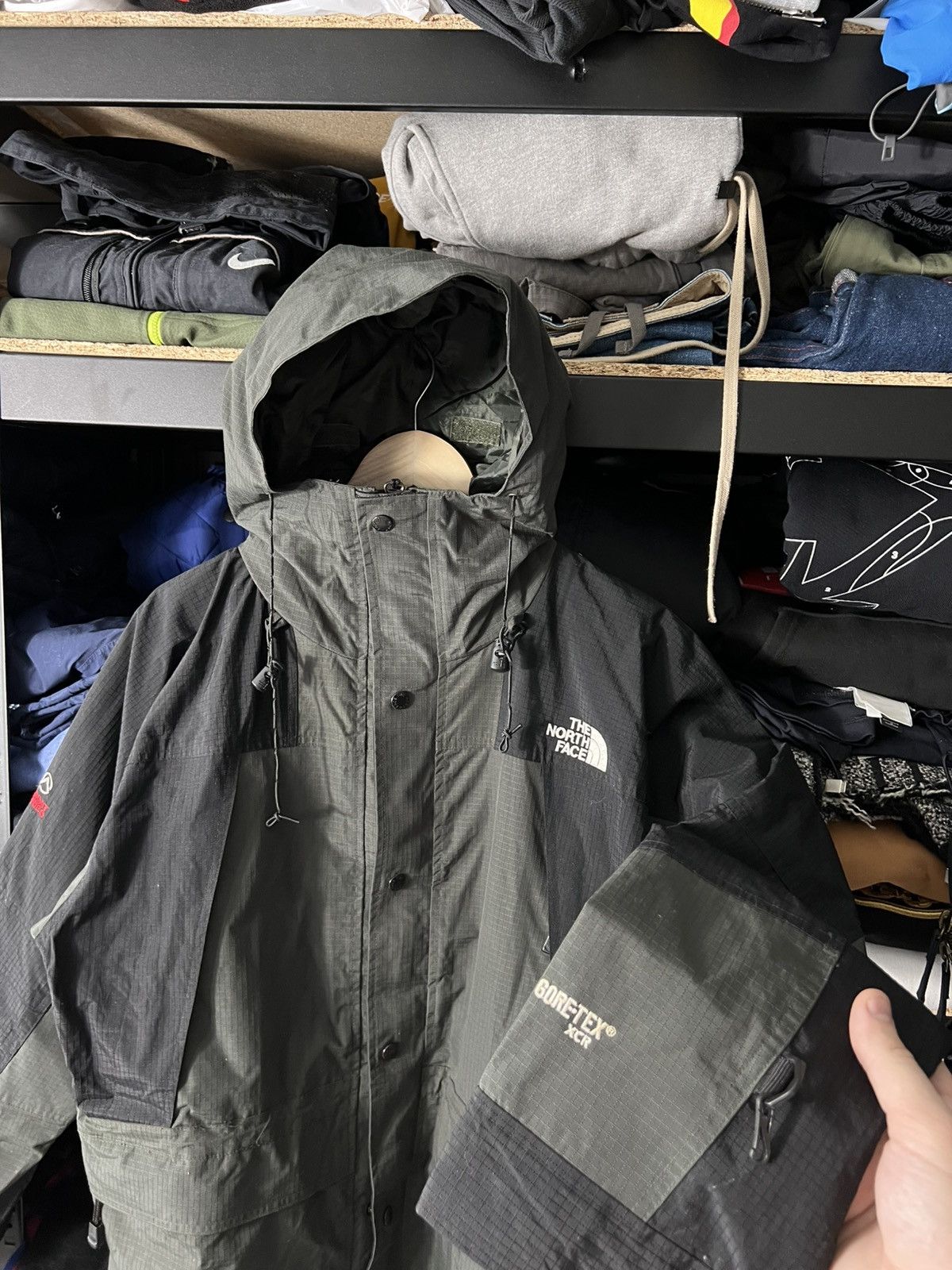 The North Face Vintage The North Face Summit Series Gore-Tex XCR Ski Jacket Size US M / EU 48-50 / 2 - 2 Thumbnail