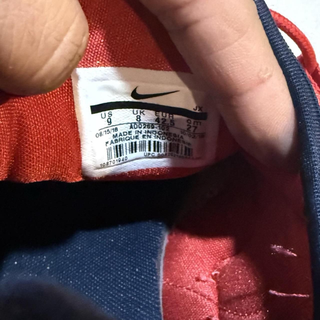 Nike Nike Zoom 2K Off White/Obsidian-University Red Shoes Size 9 Size US 9 / EU 42 - 6 Thumbnail