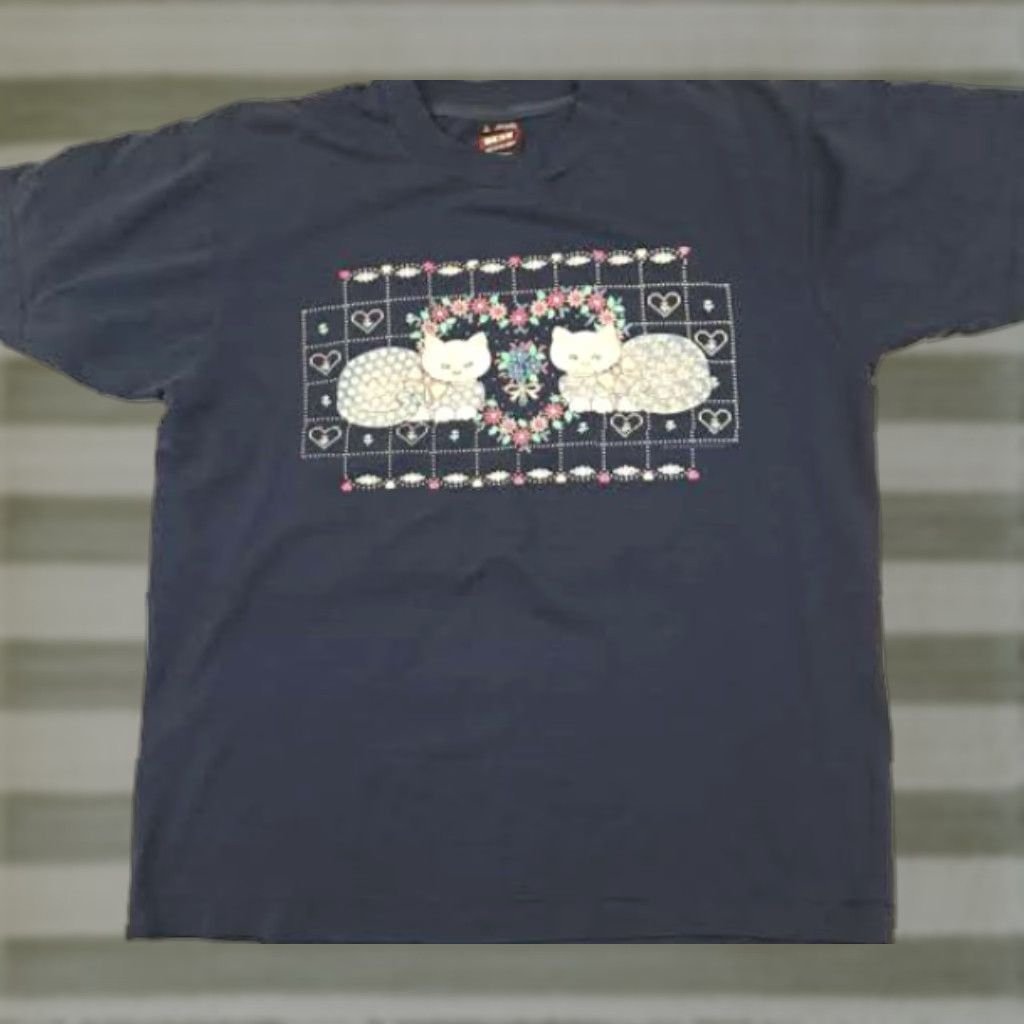 Vintage VINTAGE Best Friut of Loom T-Shirt Woman White Cats USA Single Stitch Crew Neck Short Sleeve 100% Cotton Regular Size L Satin? Size L / US 10 / IT 46 - 1 Thumbnail