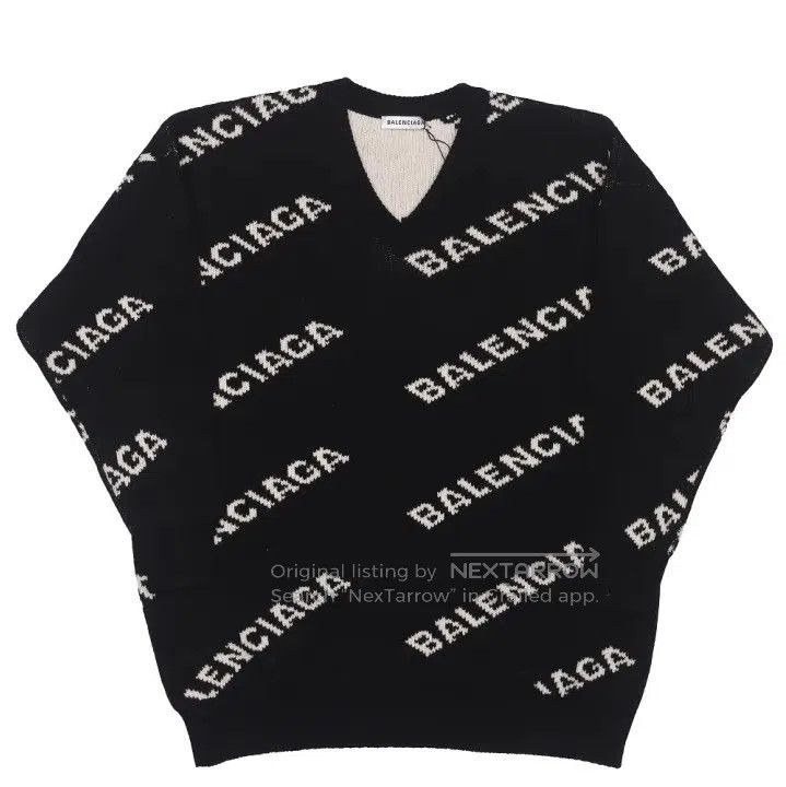 Balenciaga Balenciaga Black V-Neck Casual Knit Sweater. Size US S / EU 44-46 / 1 - 1 Thumbnail