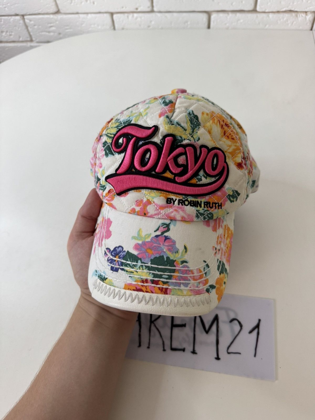 Robin Ruth Robin Ruth Tokyo cap hat Size ONE SIZE - 2 Thumbnail