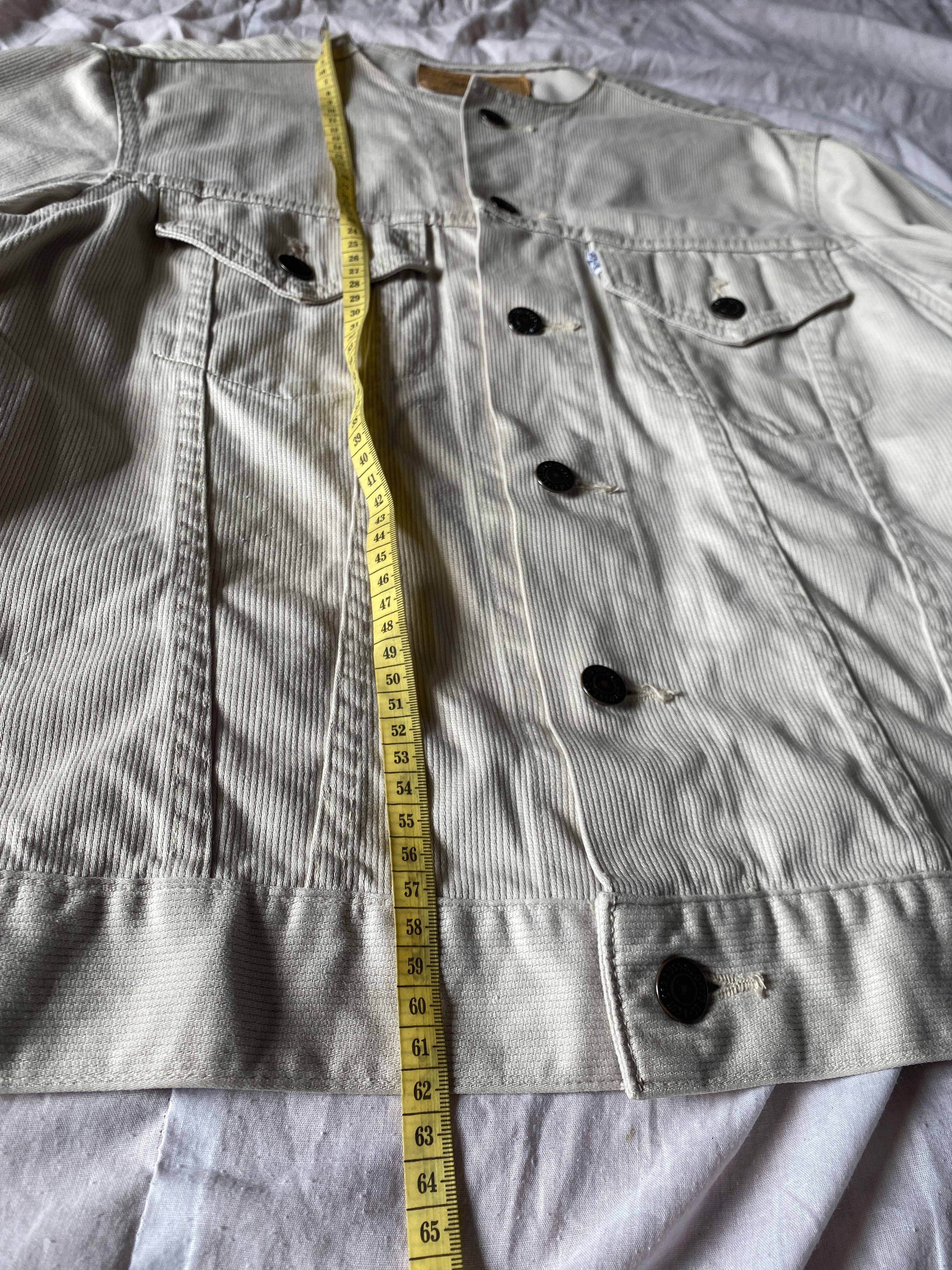 Levi's × Vintage vintage levi’s corduroy trucker jacket Size M / US 6-8 / IT 42-44 - 11 Thumbnail