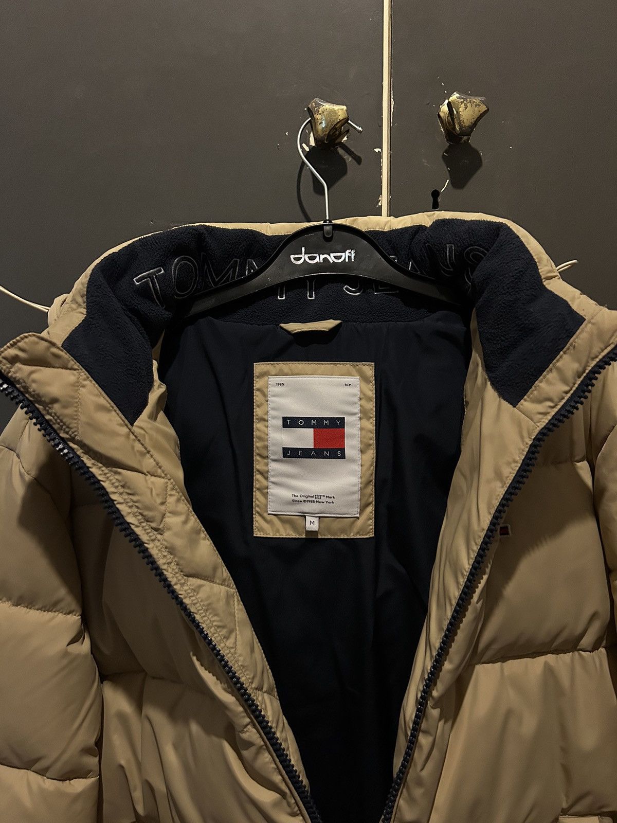 Tommy Hilfiger Tommy Hilfiger puffer jacket. Size US M / EU 48-50 / 2 - 4 Thumbnail