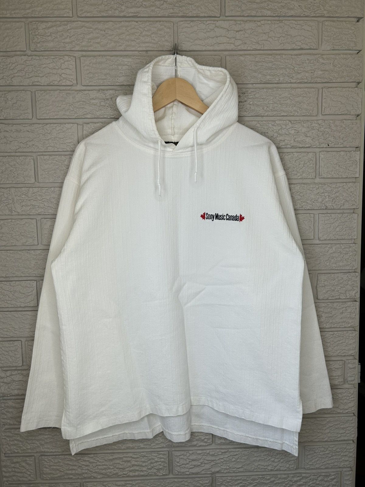 Sony Sony Music Canada Artists Hoodie Size US L / EU 52-54 / 3 - 1 Thumbnail