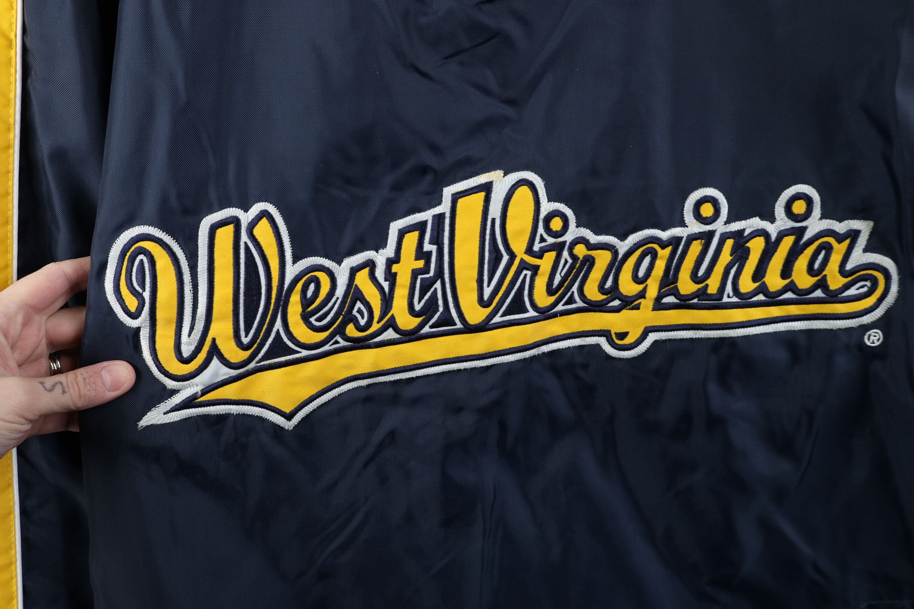 Vintage Vintage 90s Virginia University Lined Windbreaker Jacket Size US XXL / EU 58 / 5 - 4 Thumbnail