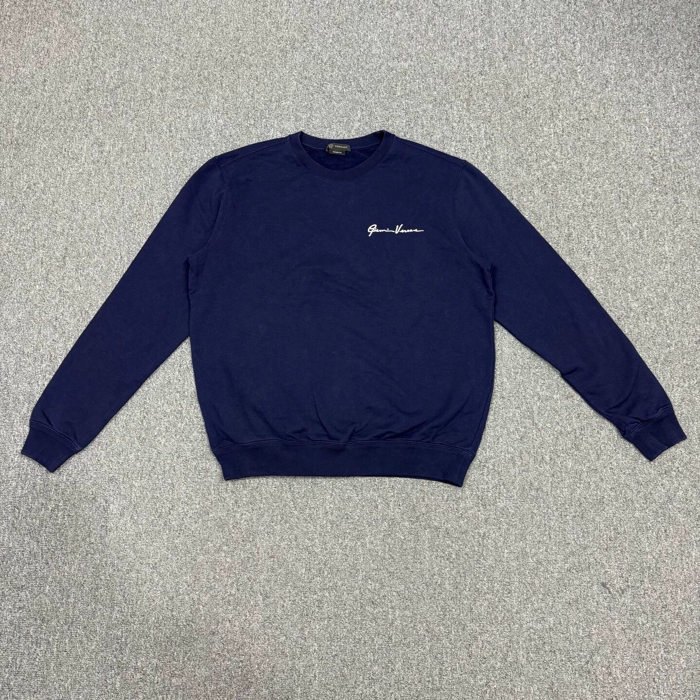 Versace Versace Navy Embroidered Logo XL Sweatshirt Size XL / US 12-14 / IT 48-50 - 1 Thumbnail
