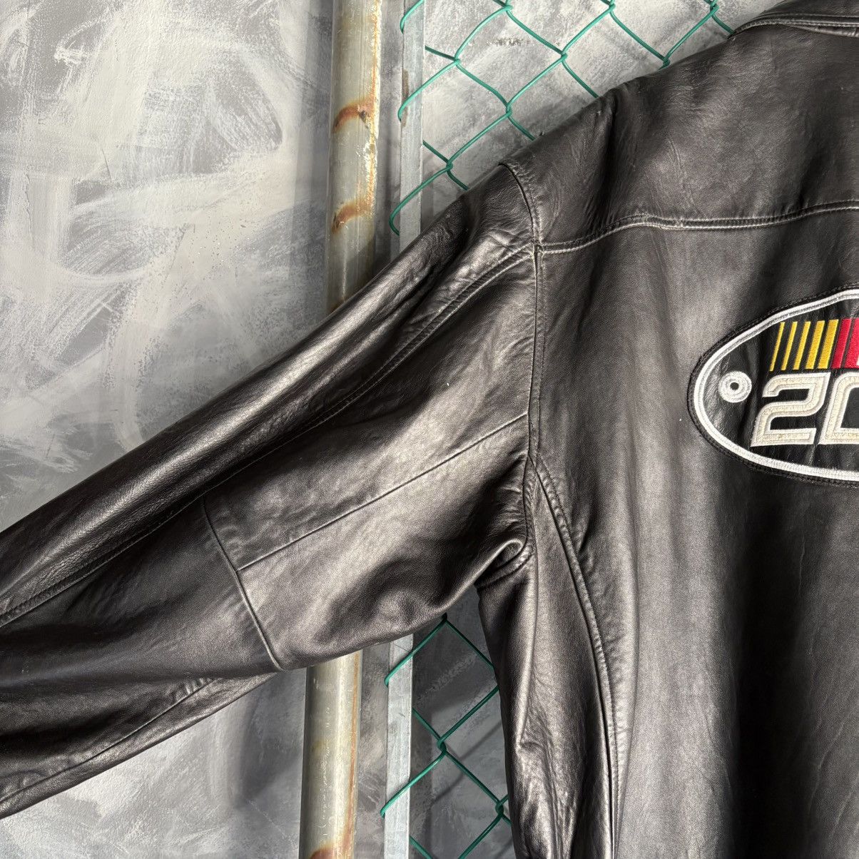 NASCAR Vintage Men’s Sz 2XL Nascar 2000 Genuine Leather Jacket Size US XXL / EU 58 / 5 - 7 Thumbnail