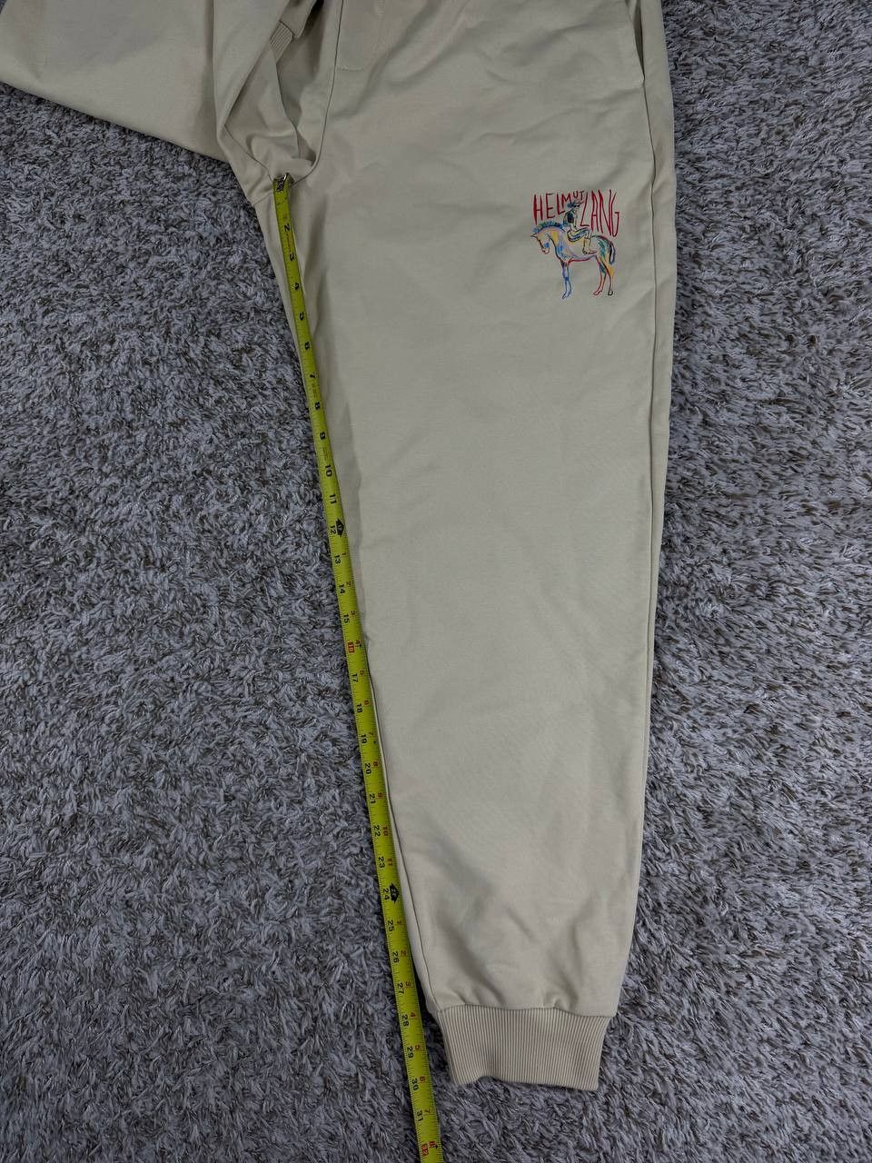 Helmut Lang NWT Helmut Lang Scribble Logo Jogger 'Stone' Size US 34 / EU 50 - 4 Thumbnail