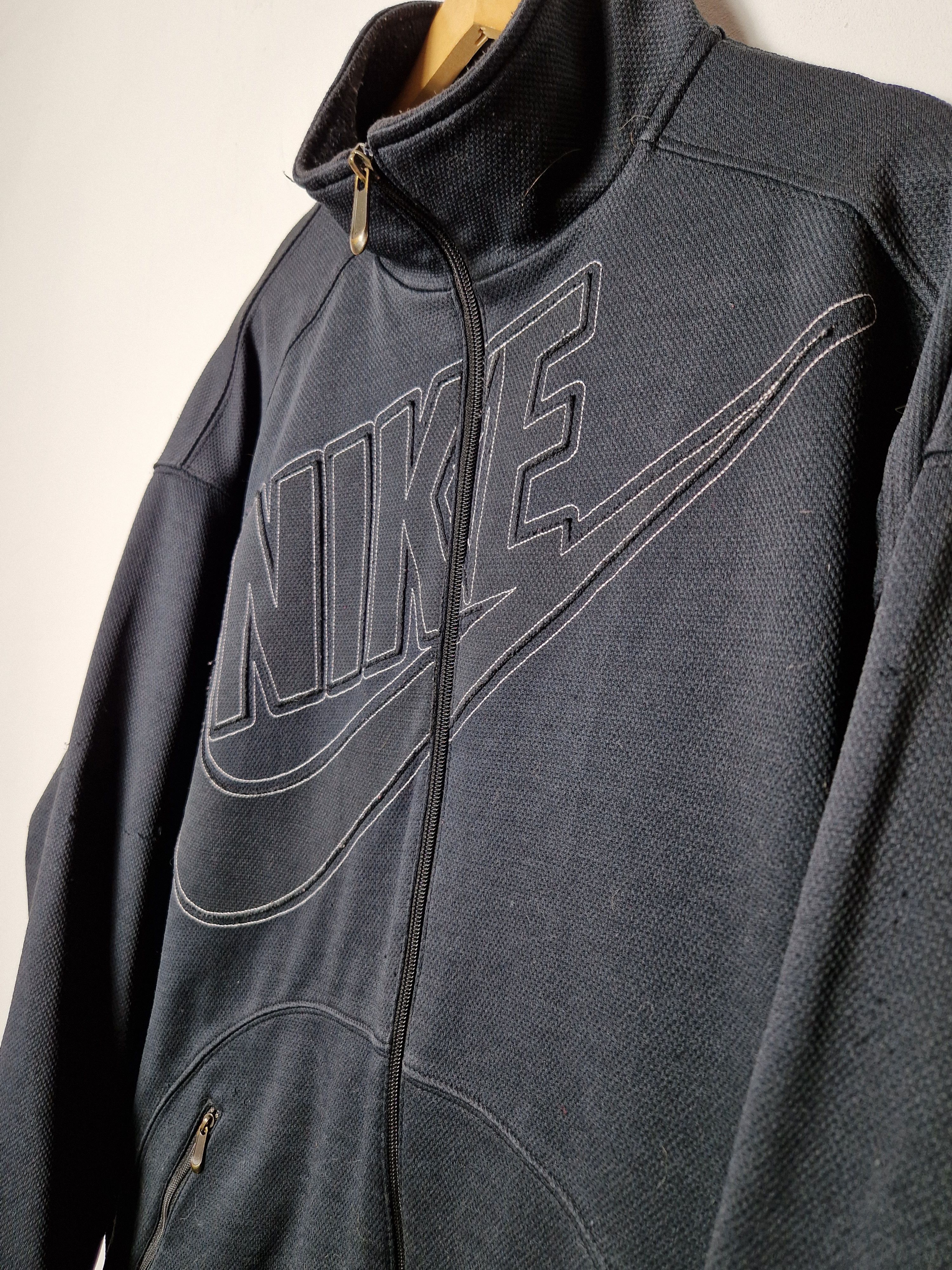 Nike Nike big logo vintage zip sweatshirt Size US L / EU 52-54 / 3 - 5 Thumbnail