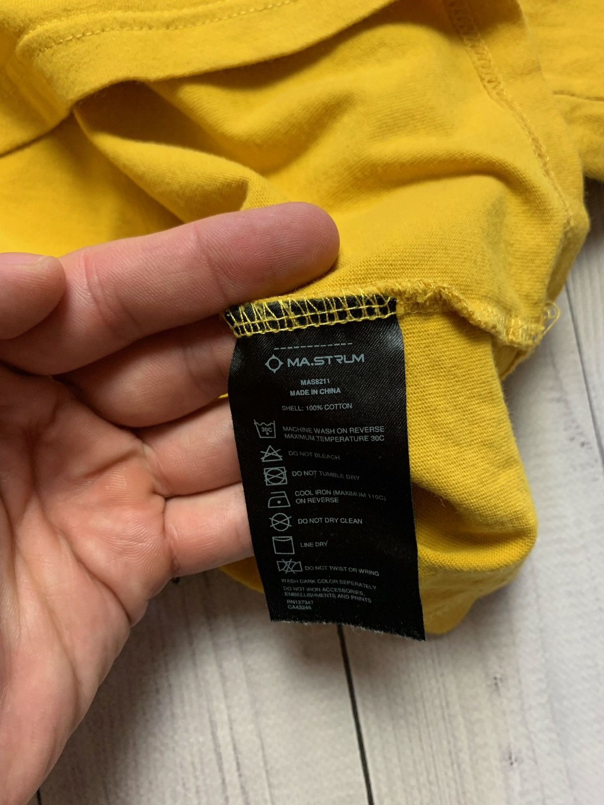 Designer × MA.STRUM Ma.Strum Yellow long sleeve T-shirt Size S Size US S / EU 44-46 / 1 - 4 Thumbnail