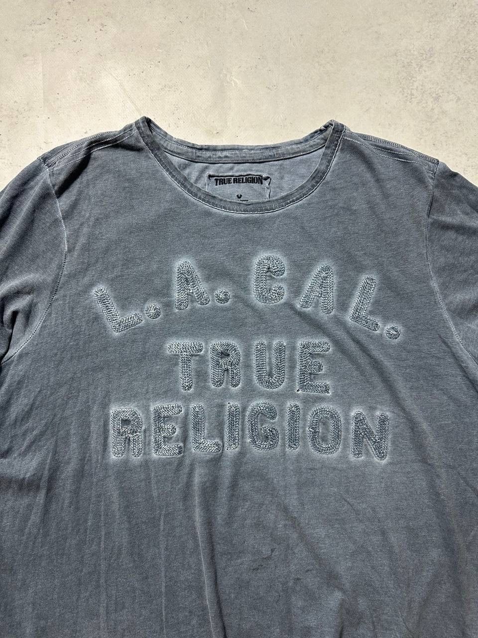 True Religion × Vintage Vintage True Religion Archival Boxy T-shirt Y2K XL Size US XL / EU 56 / 4 - 3 Thumbnail
